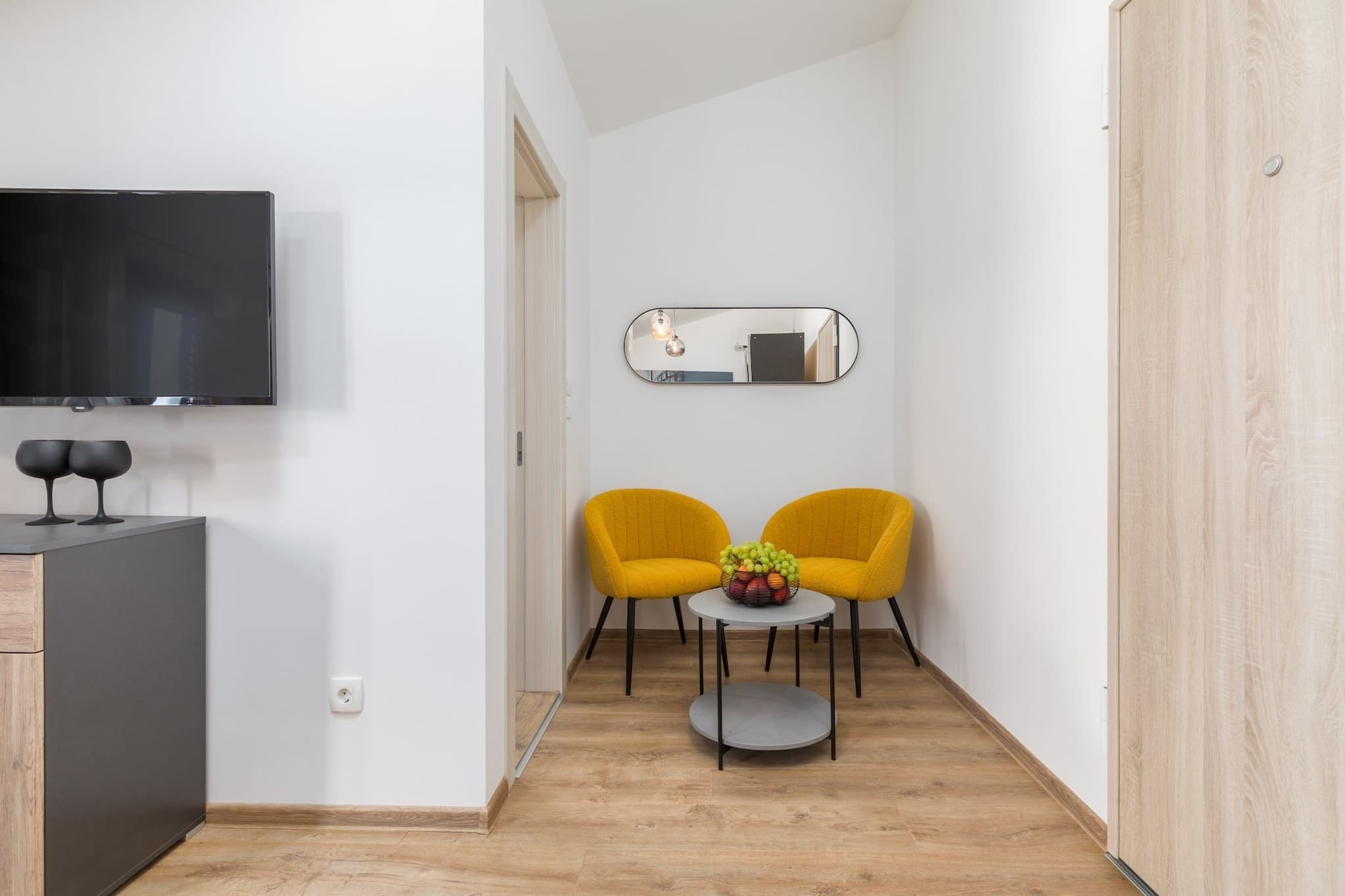 Marceta Double Room - Pool and Big Garden-Overloop