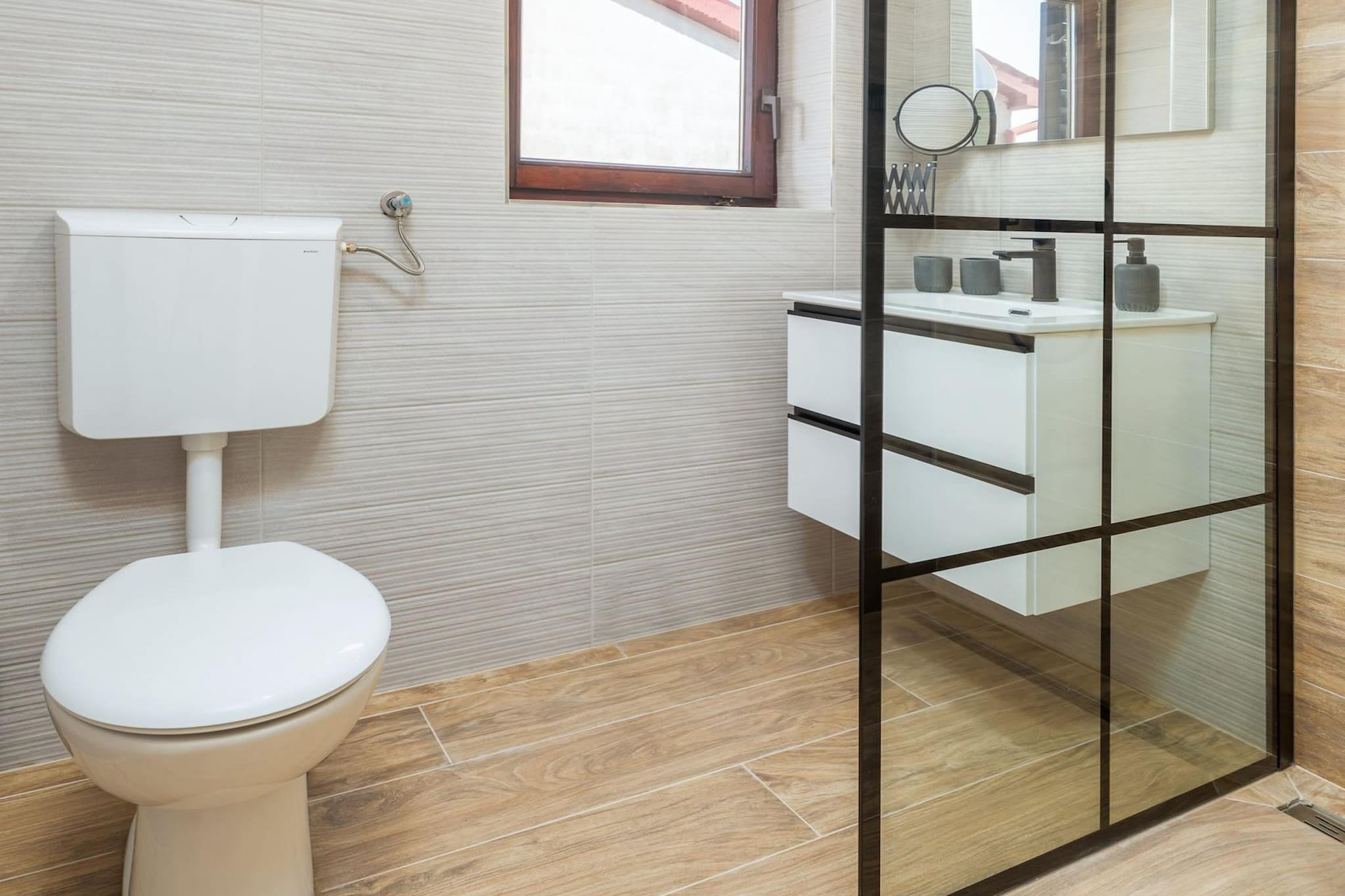 Marceta Double Room - Pool and Big Garden-Badkamer