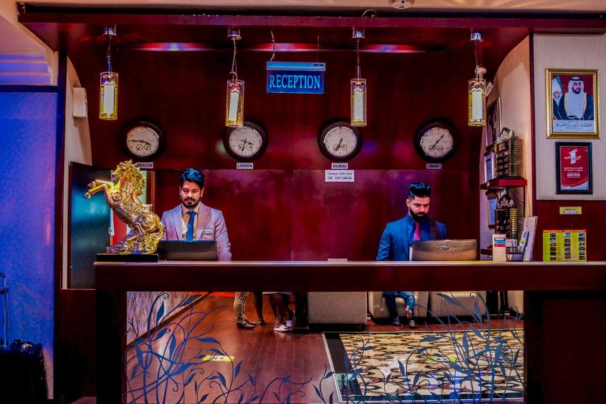 Ground floor: (bedroom(single bed, single bed, single bed, single bed, double king size bed, TV, seating area, air conditioning, telephone), bathroom(shower, toilet, bidet, hairdryer, Towels incl., shampoo, body soap))