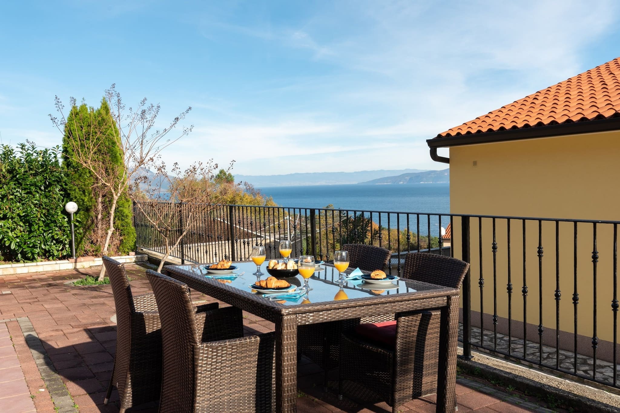 Holiday Home Alis with Sea View-Terrace