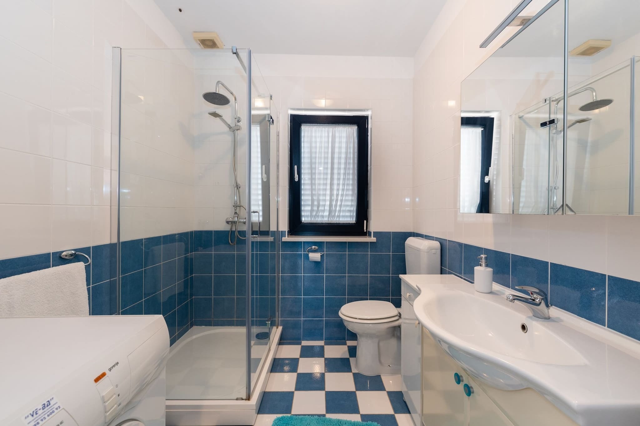 Holiday Home Alis with Sea View-Bathroom