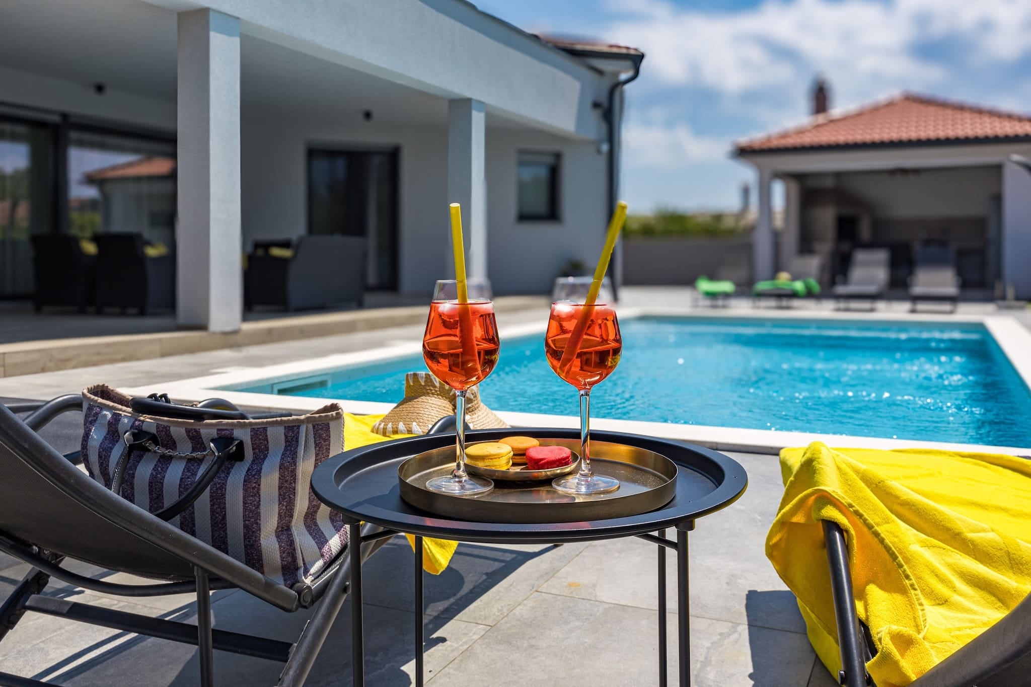 Villa Speranza with Private Illuminated Pool-Zwembad