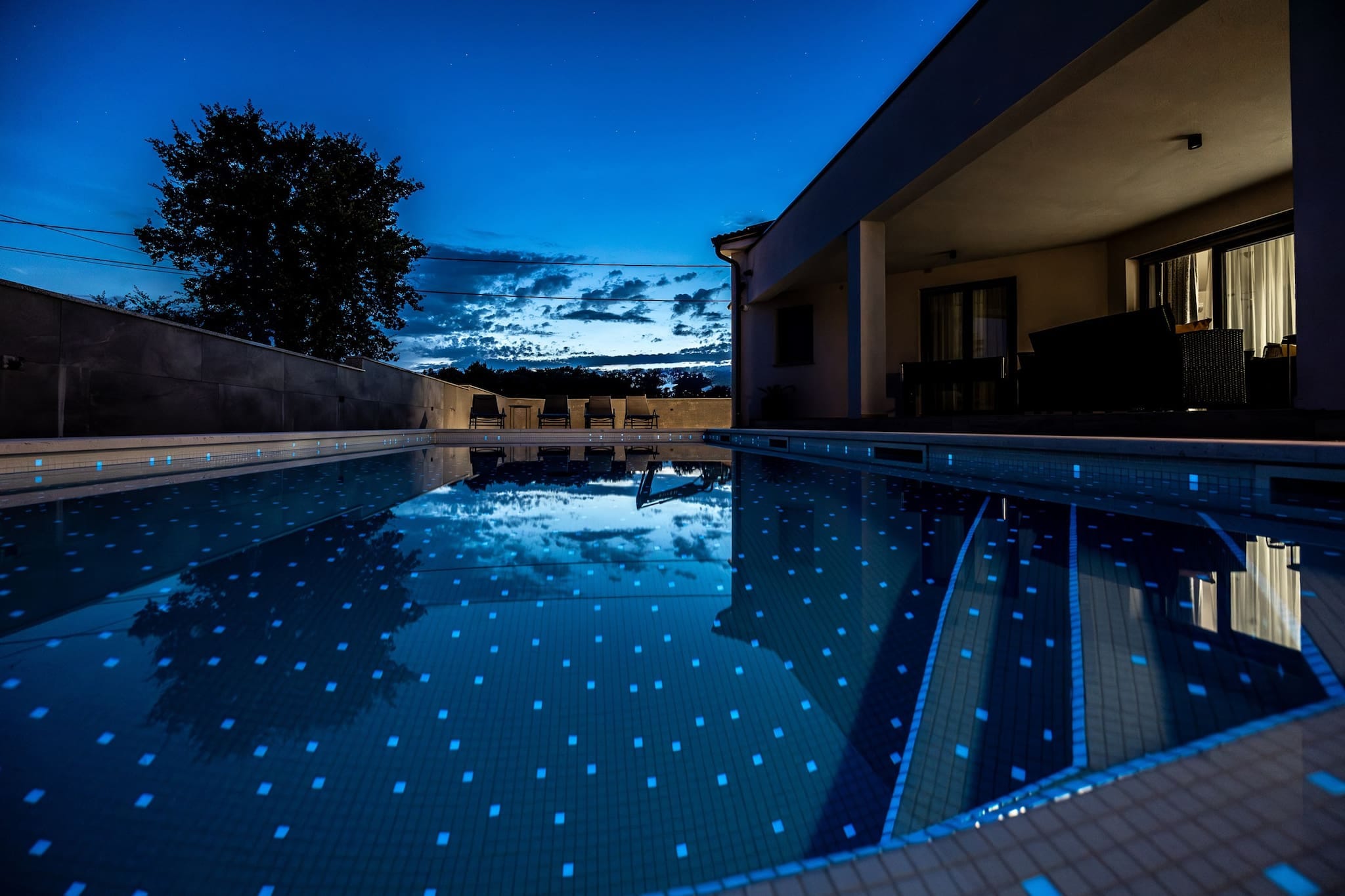 Villa Speranza with Private Illuminated Pool-Zwembad