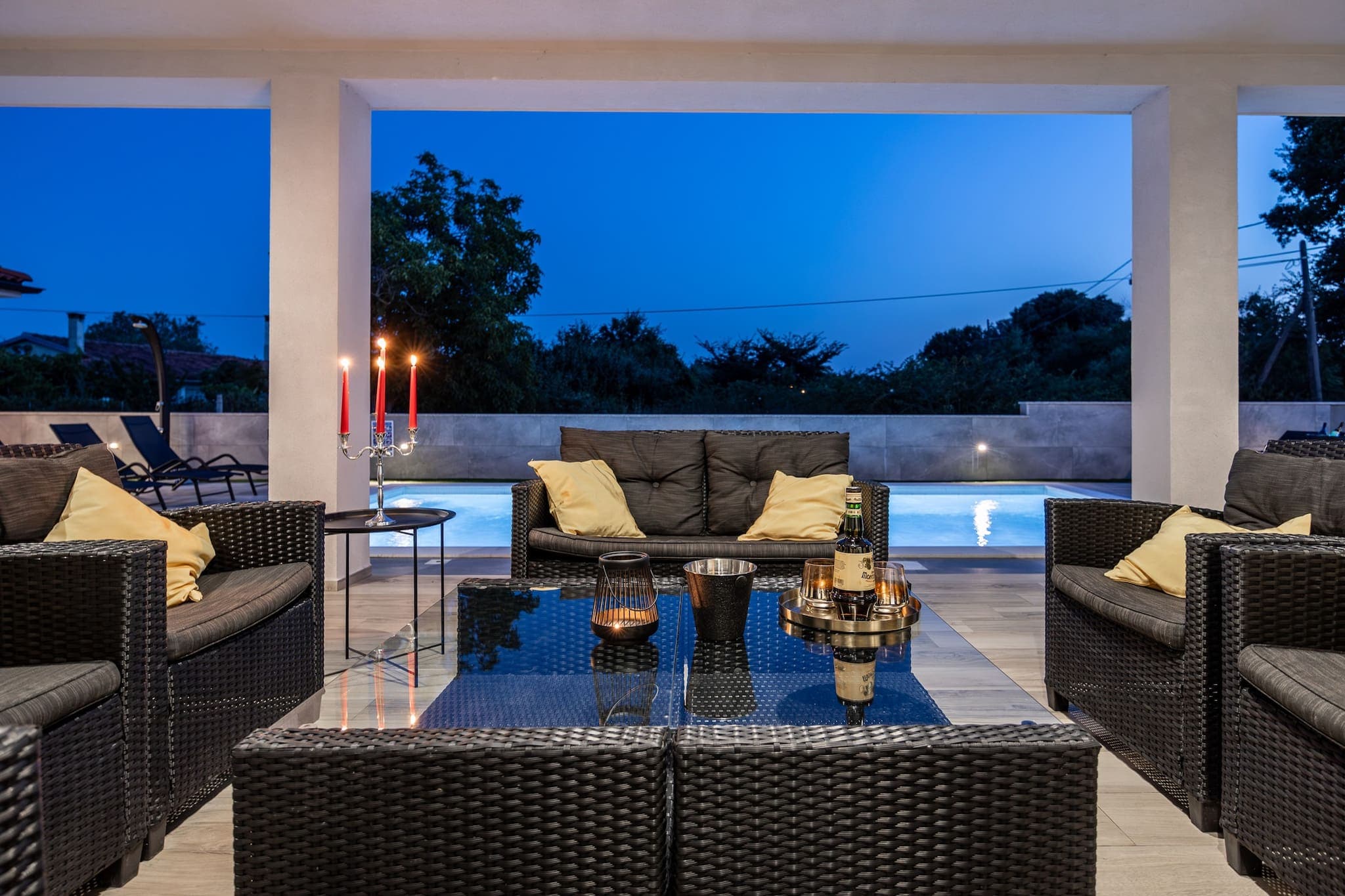 Villa Speranza with Private Illuminated Pool-Buitenlucht
