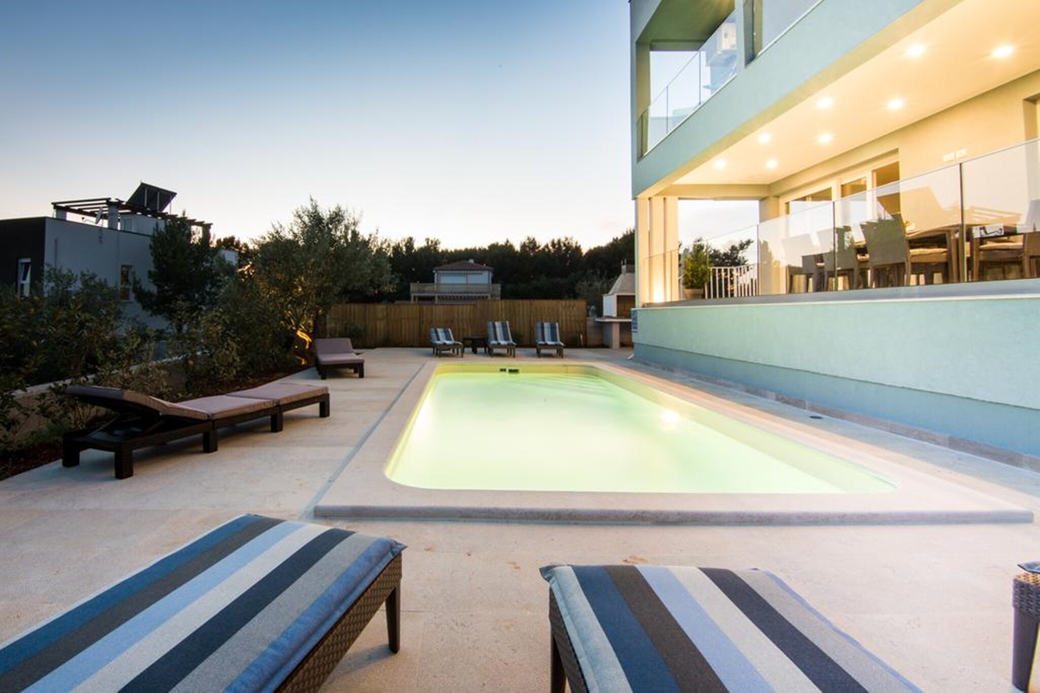 Villa with Pool and Sea View in Fazana - Horizont-Zwembad
