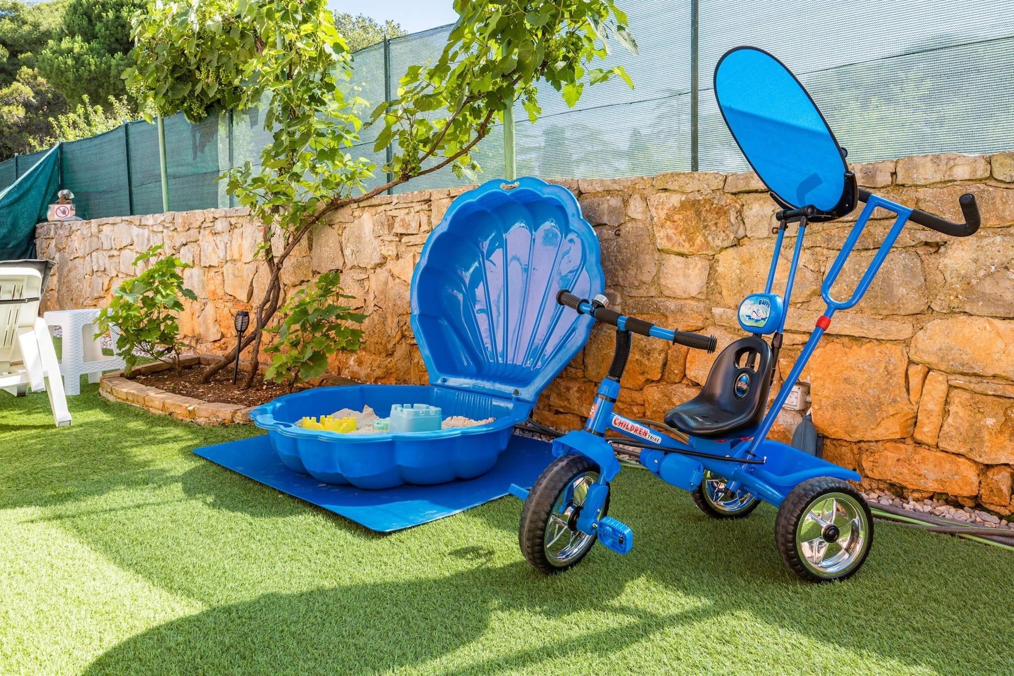 Kristijan & Jelena - Pool, Jacuzzi, Playground-Tuin winter