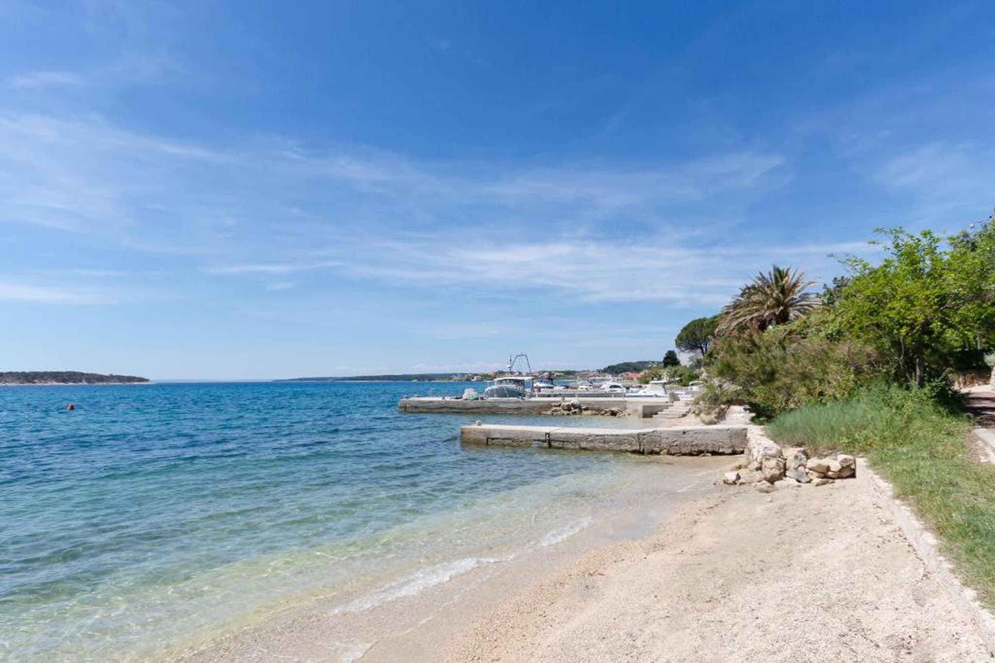 Max - Sea View, One Bedroom Apt with Terrace-Areas summer 20km