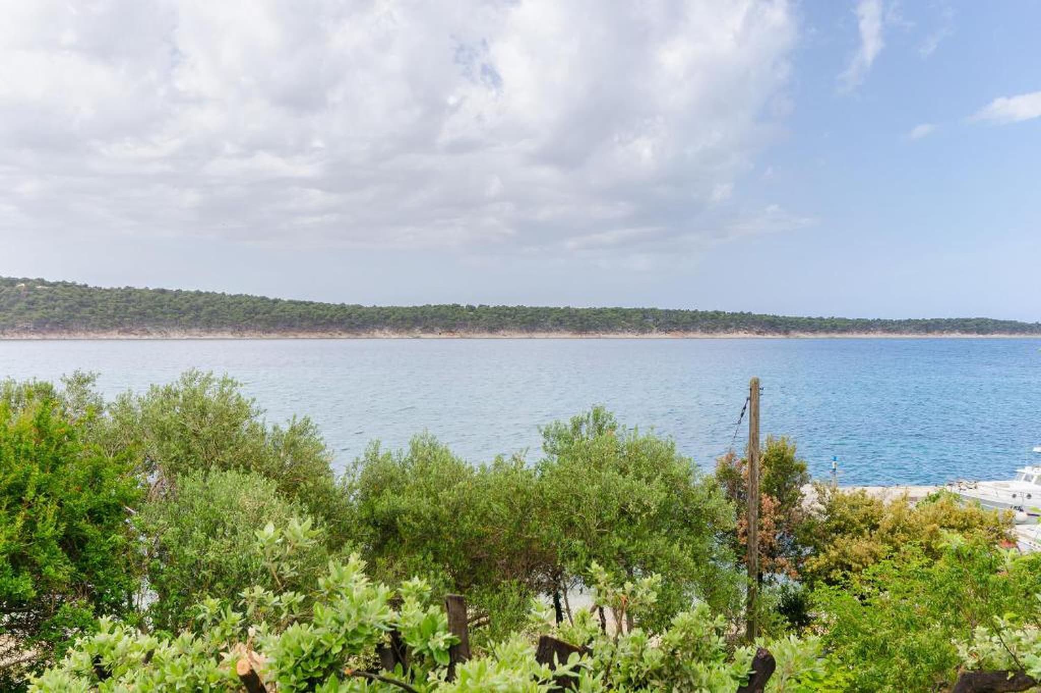 Max - Sea View, One Bedroom Apt with Terrace-Areas summer 20km