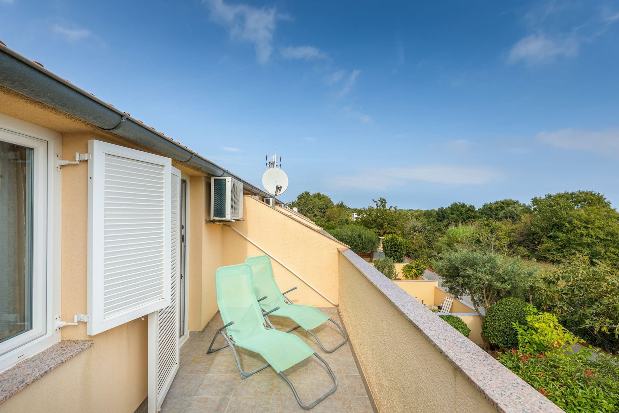 Apartment with Pool in Liznjan - Buneta-Terrasbalkon