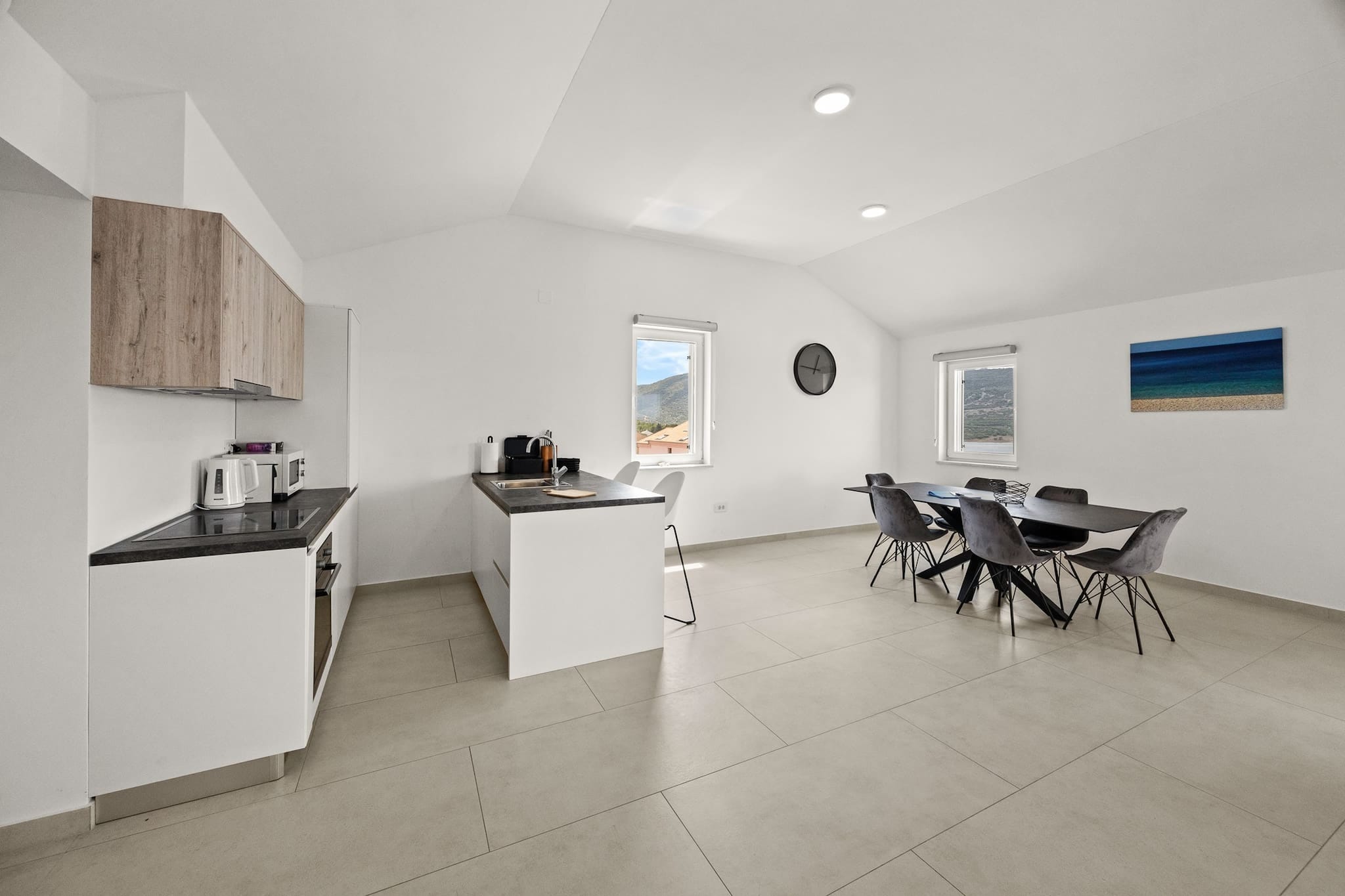 Enchanting Summer Apartment-Kitchen