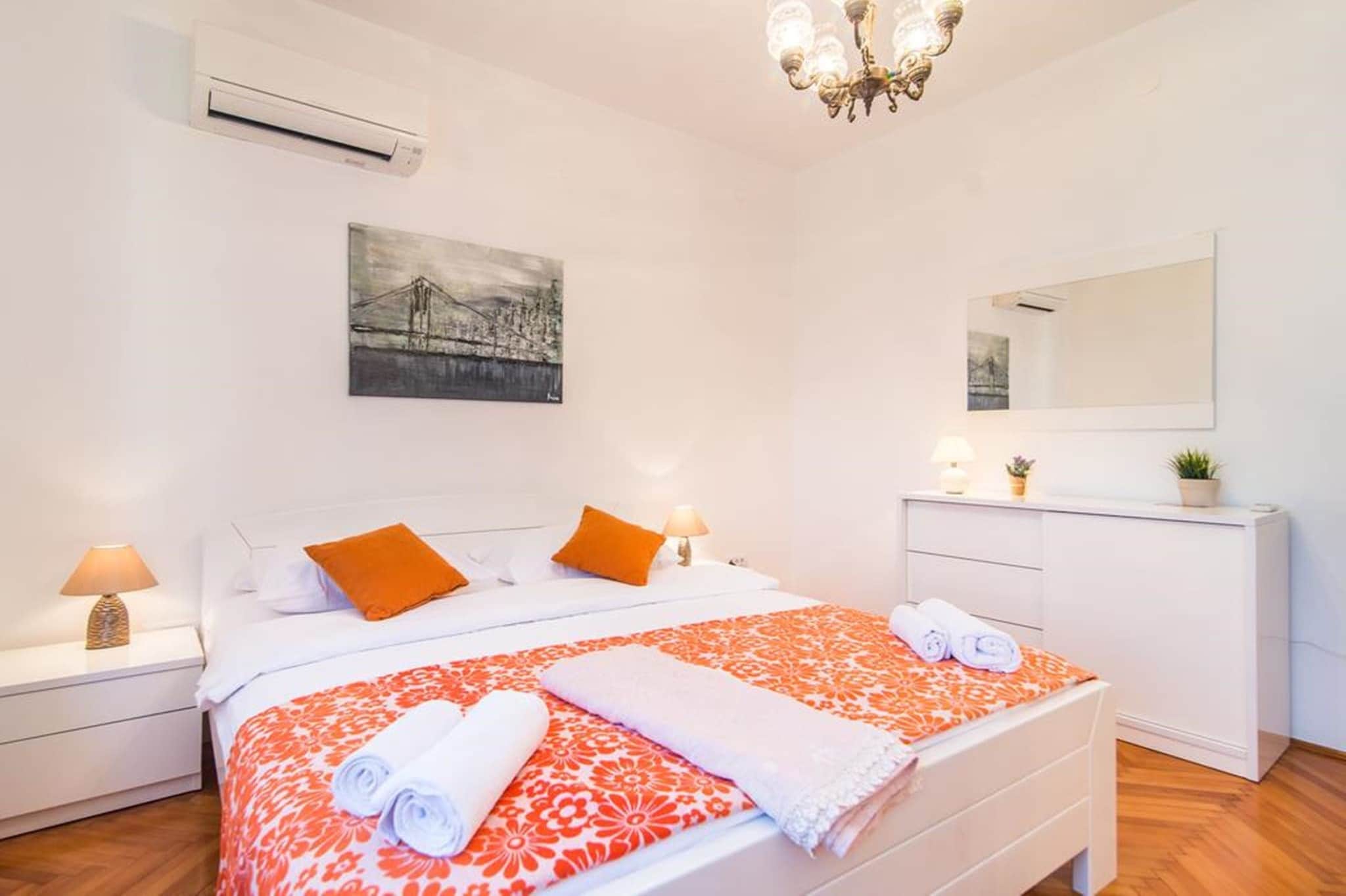 Villa Amalija - Apartment Amy with Sea View-Slaapkamer