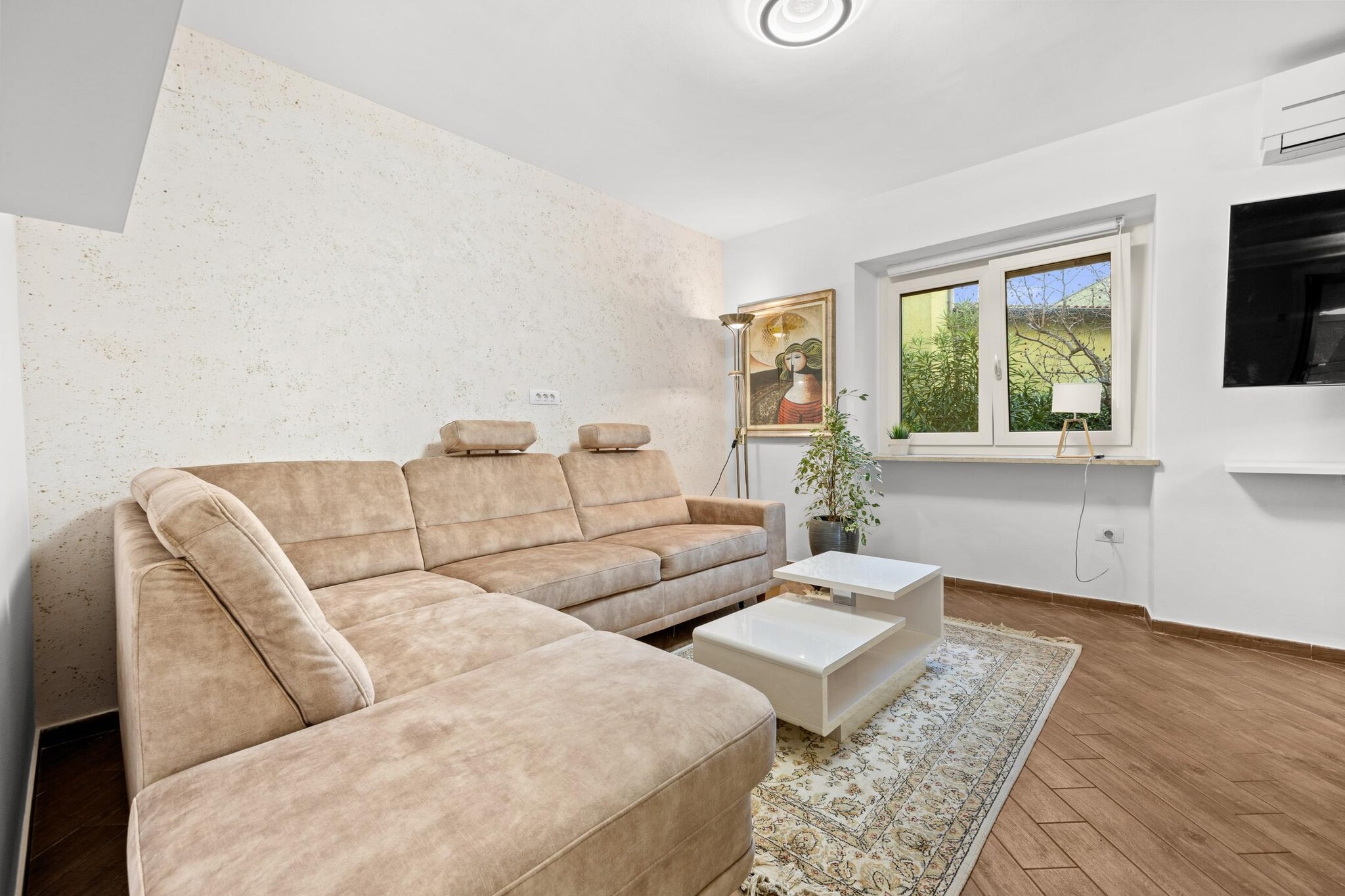 Villa Pineta two bedroom apartment