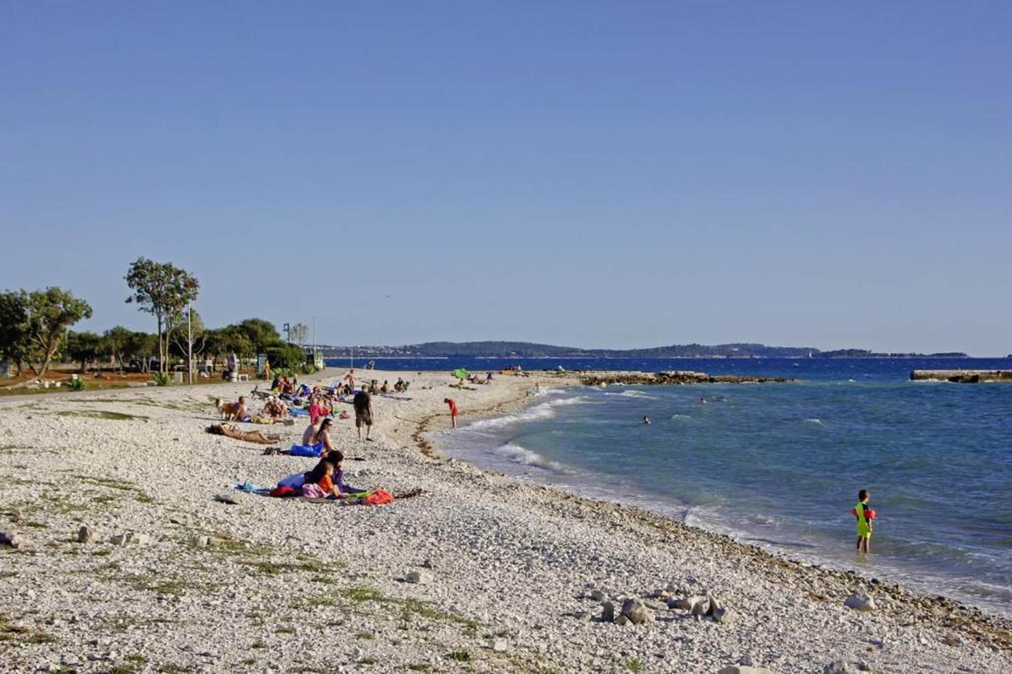 Barbariga Beach Apartment-Areas summer 20km