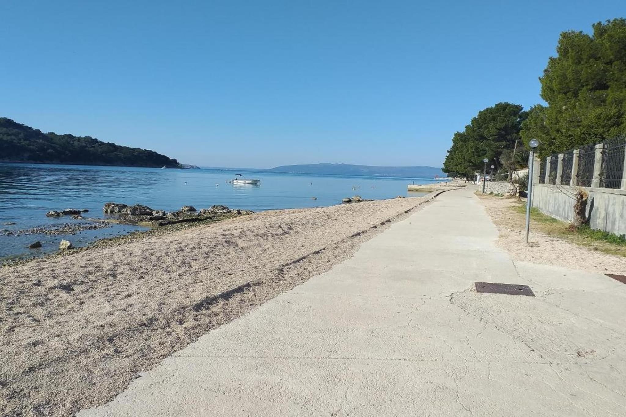 Apartment Paula with Sea View-Gebieden zomer 1km