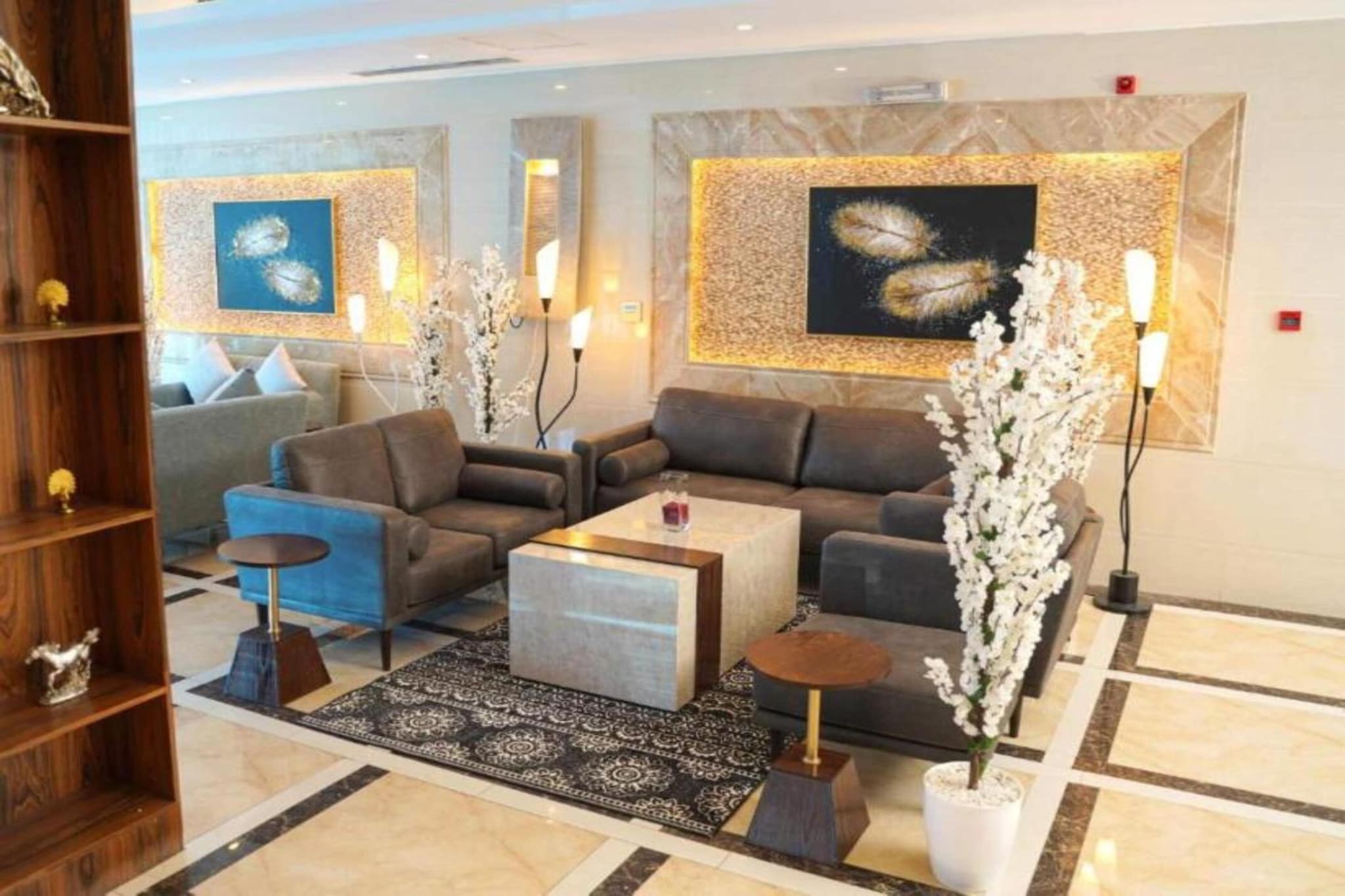 2 BR Apartment in heart of Palette Credi Stay