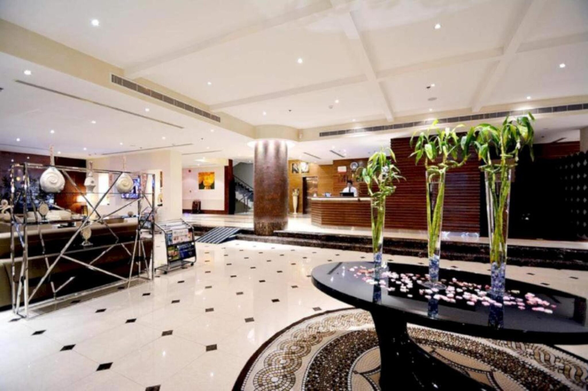 Studio Style | Cozy Sunday Millennia Spot