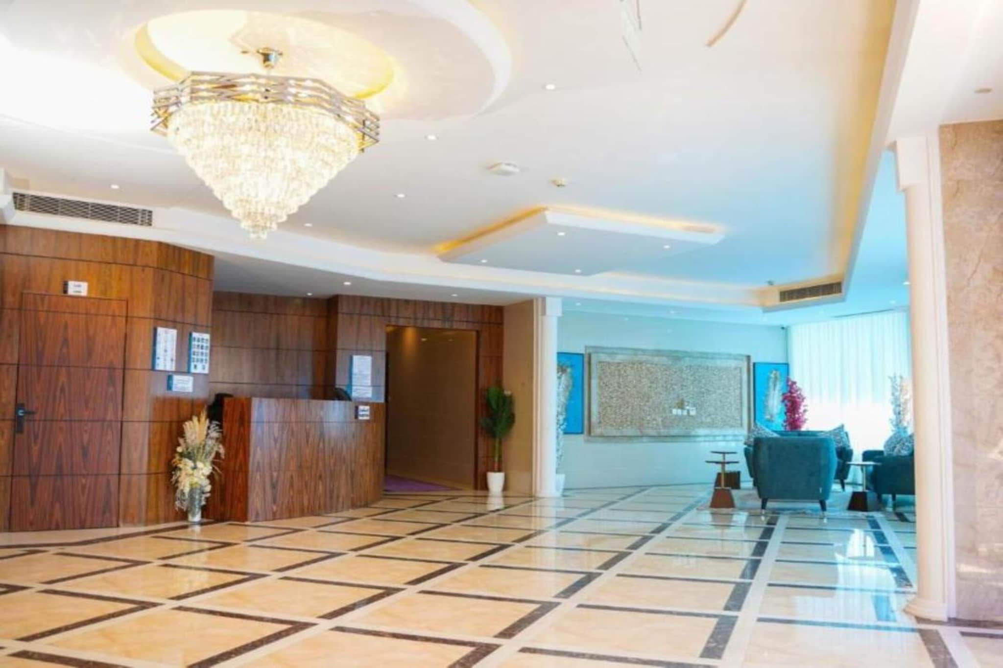 Ground floor: (bedroom(double bed, TV, seating area, electric kettle, air conditioning, telephone), bathroom(bathtub or shower, shower, toilet, bidet, hairdryer, Towels incl., shampoo, body soap))