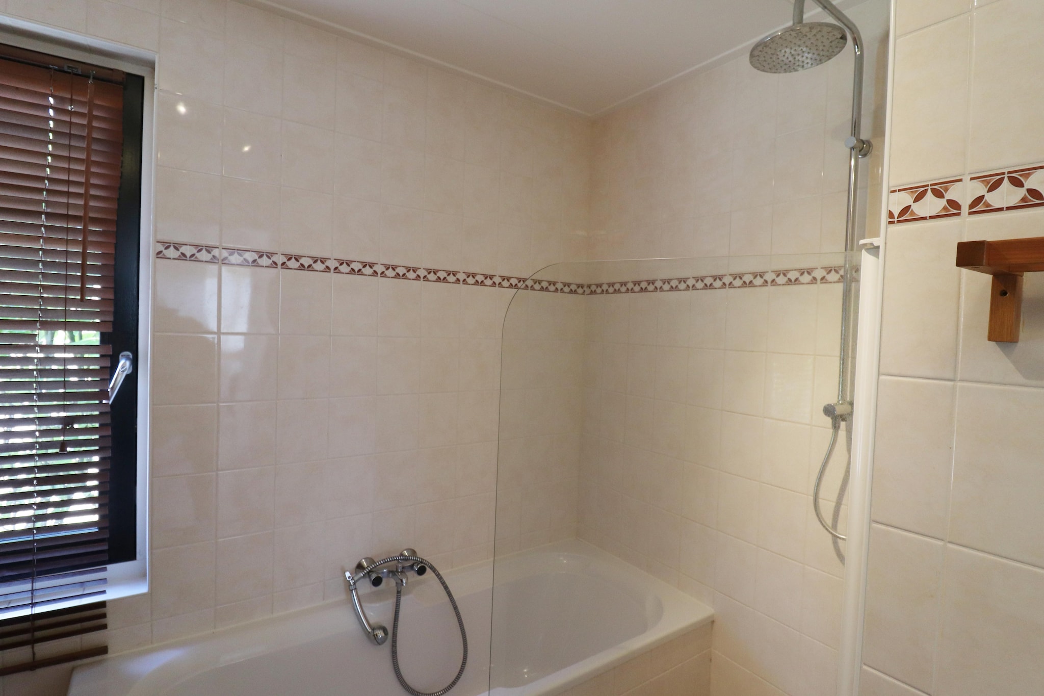 Bargereed 90-Badkamer