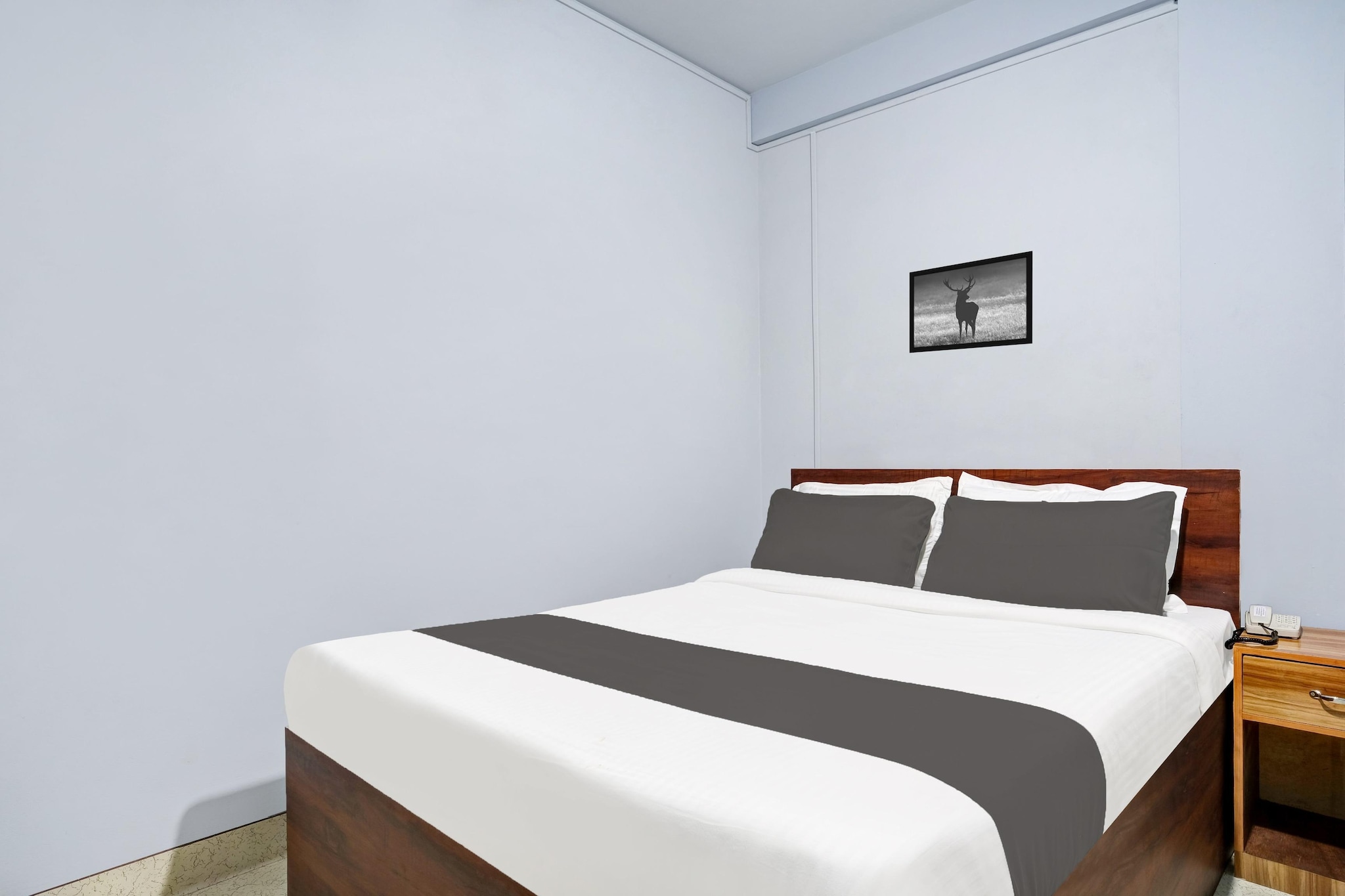 Hotel O Lapalang Shillong is a 3-star property set in Shillong. Among the facilities of this property are a restaurant, room service and a 24-hour front desk, along with free WiFi throughout the property. The hotel features family rooms.
The units at the hotel come with a seating area, a flat-screen TV with cable channels and a private bathroom with free toiletries and a shower. All guest rooms feature a desk.
An à la carte, continental or Asian breakfast can be enjoyed at the property.
Shillong Airport is 39 km away.
Unmarried couples are warmly welcome at this property.
Regretfully, we are unable to host guests with local ID proof at this property.
Early Check-In Policy: A full day’s room rate will be charged for check-ins before 6:00 AM. Complimentary early check-in is available between 6:00 AM and 10:00 AM, subject to room availability.