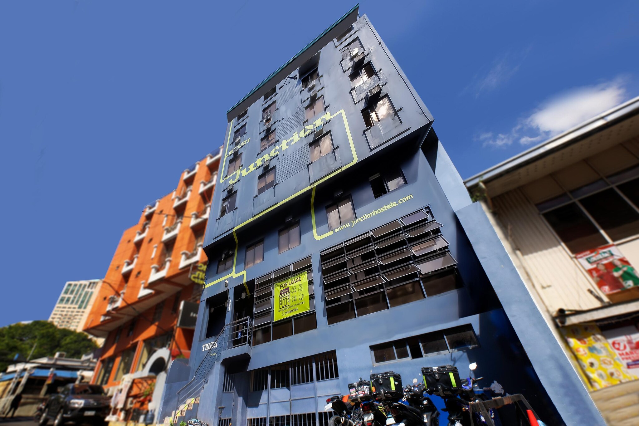 Female-Only Bed | Ideal for Solo Travelers- Manila