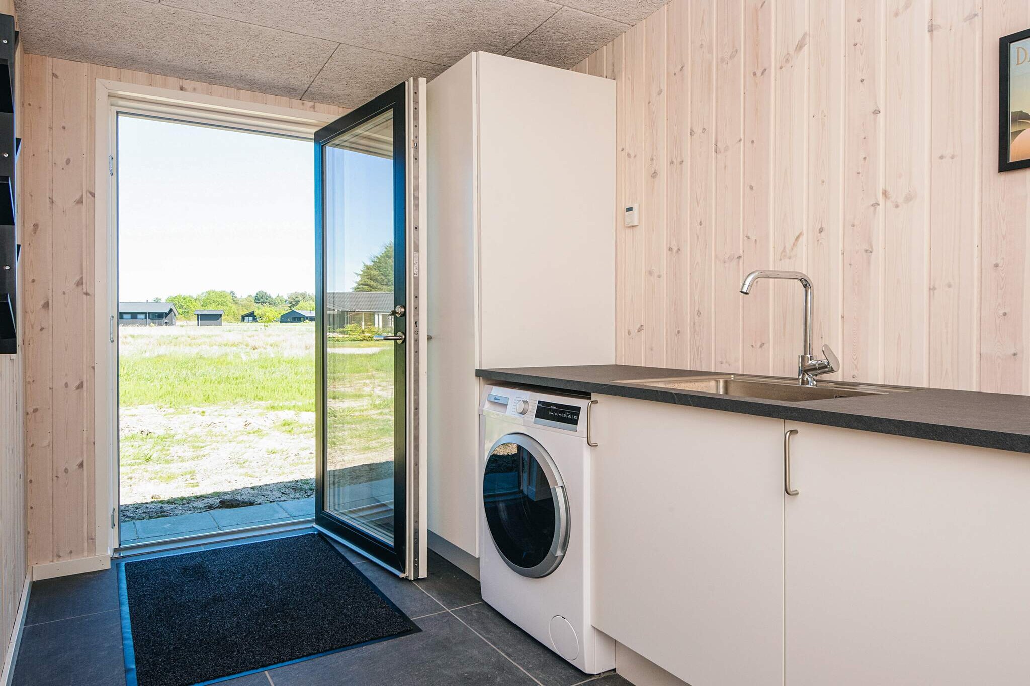 5 star holiday home in Grenaa-Indoor