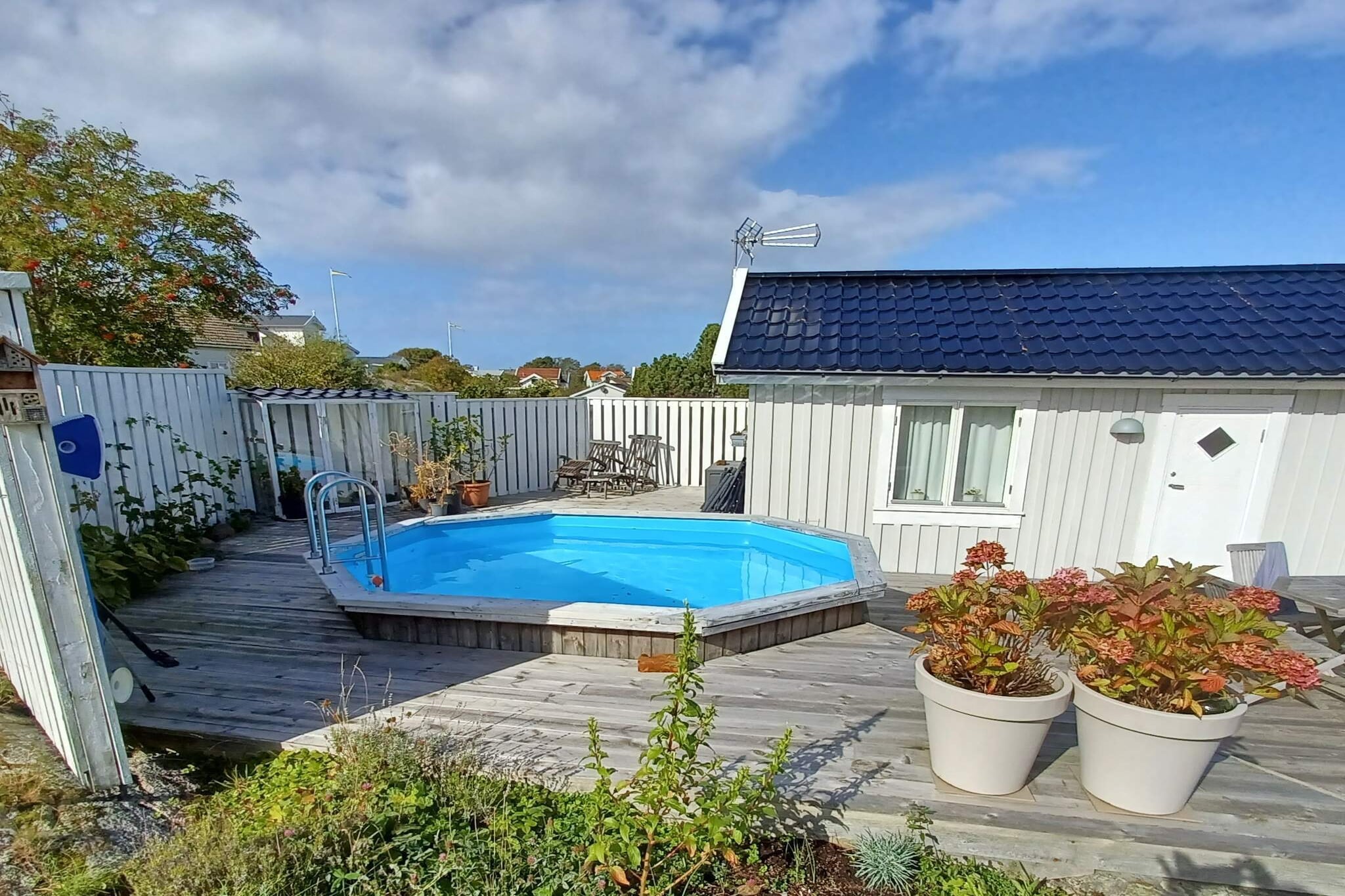 2 person holiday home in Hönö-Outdoor
