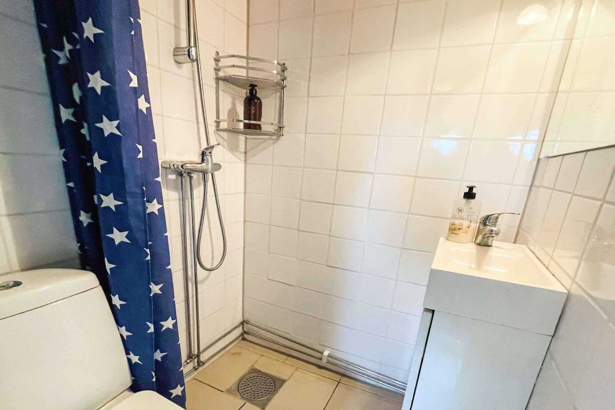 Rustig eilandretraite op Hono - Binnen