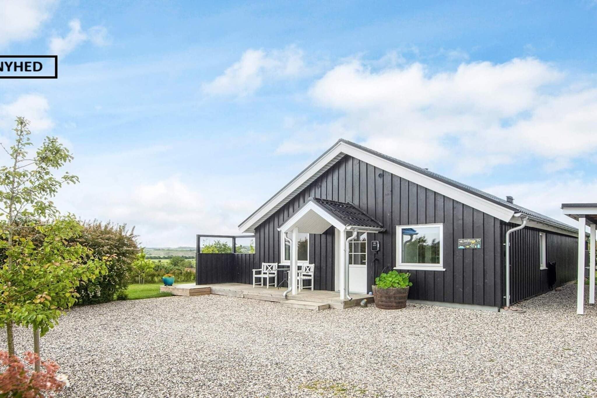6 person holiday home in Ebeltoft