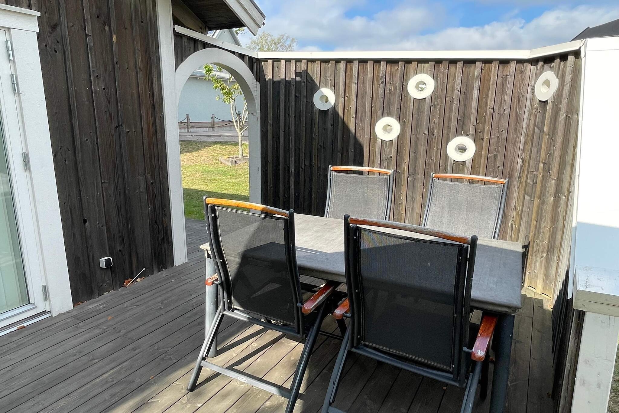 4 sterren vakantie huis in Drottningskär-Buitenlucht