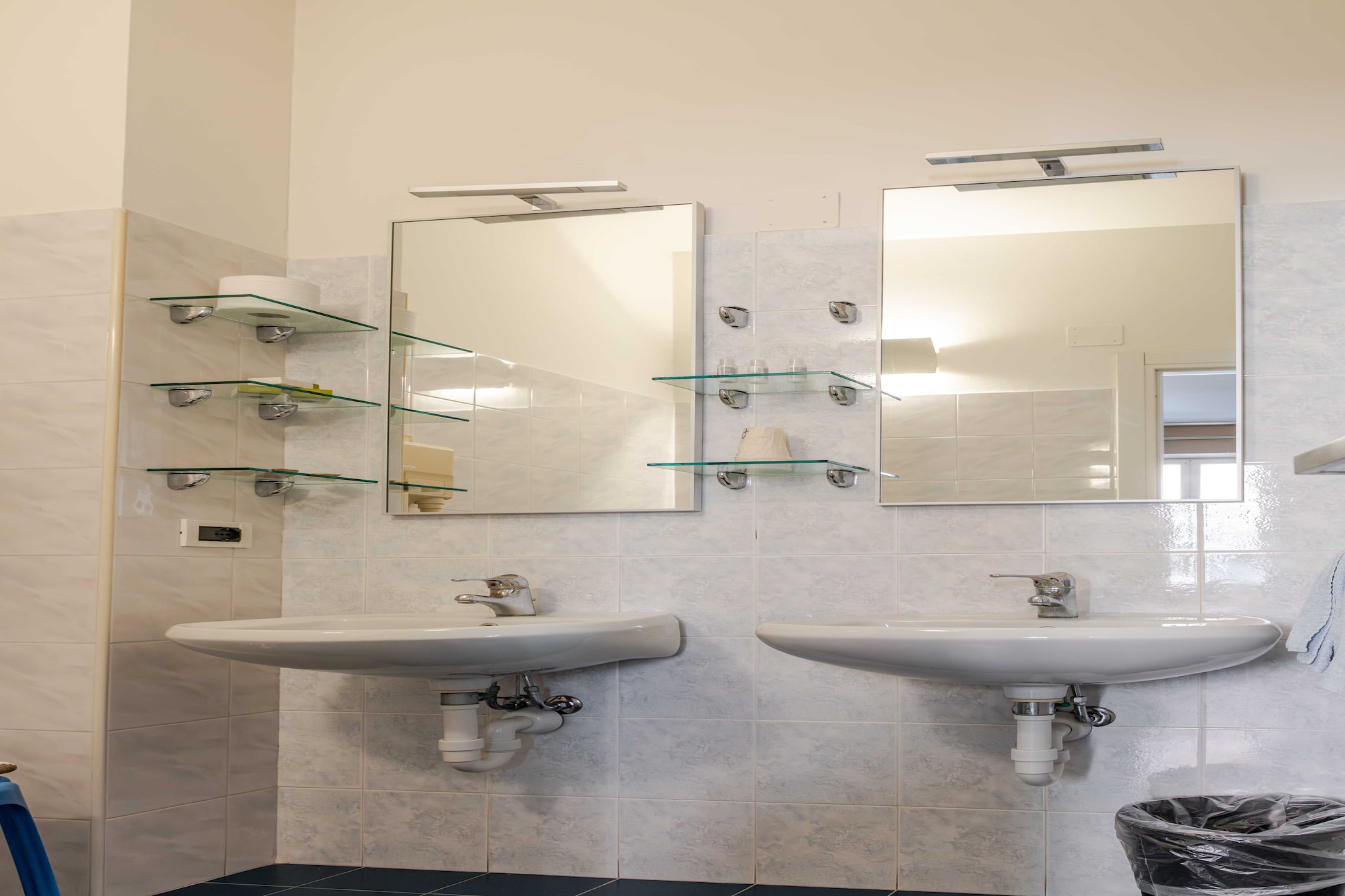 On the 1st floor: (Living/bed room(Bed Linen, single bed, double bed, TV, air conditioning), bathroom(shower, toilet, shampoo))\n\nDesk, Elevator, Hot Water, Internet Access DSL, Safe, Wardrobe, First Aid, Beach, Play area, Breakfast room, electric kettle, coffee machine, microwave, fridge, balcony or terrace, heating, Essentials, Dedicated workspace, Cleaning Disinfection, Downtown, Enhanced cleaning practices, Near Ocean, Room-darkening shades, Town