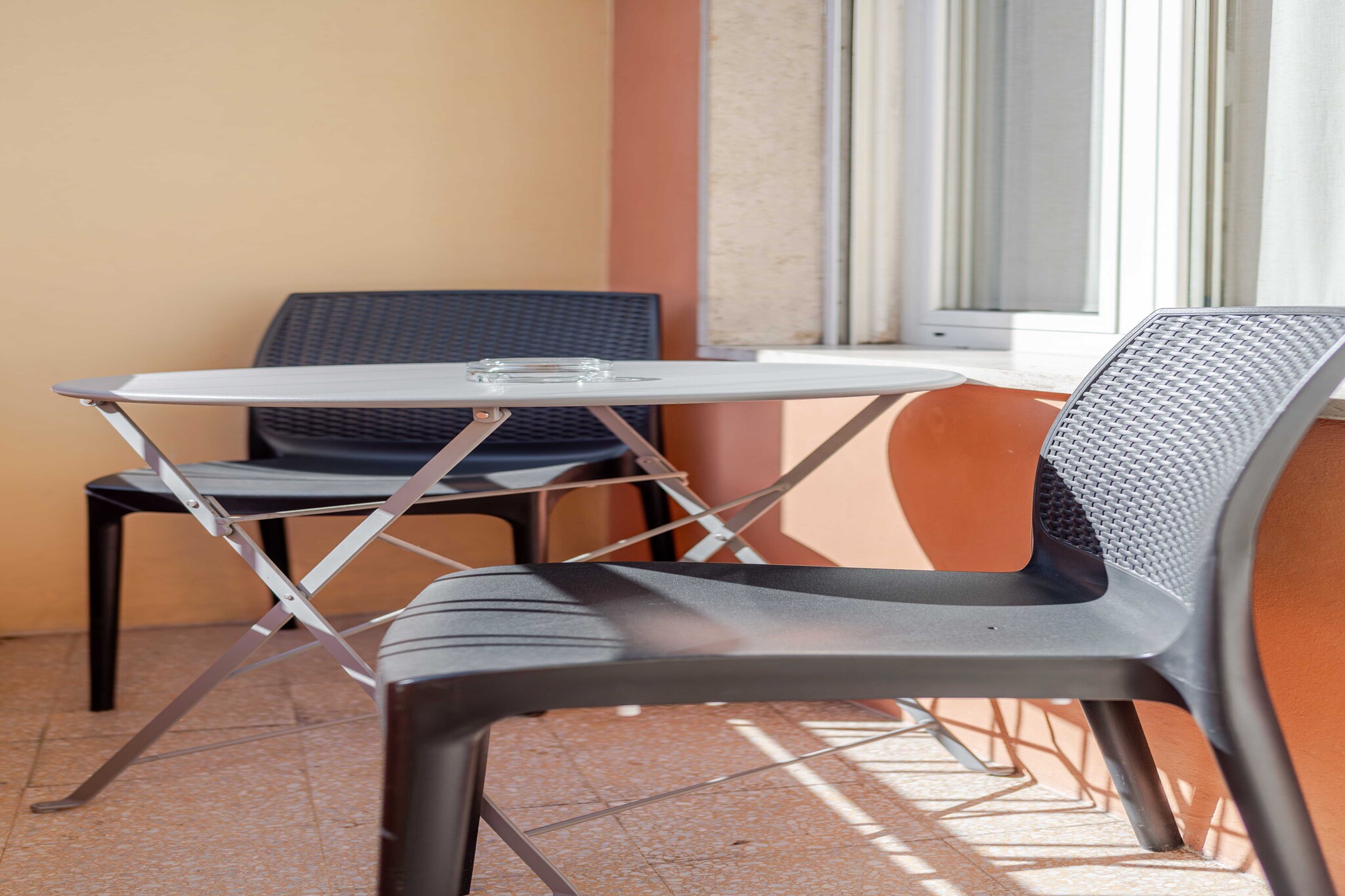 On the 2nd floor: (Living/bed room(Bed Linen, double bed, TV, air conditioning), bathroom(shower, toilet, shampoo))\n\nDesk, Elevator, Hot Water, Internet Access DSL, Safe, Wardrobe, First Aid, Beach, Play area, Breakfast room, electric kettle, coffee machine, microwave, fridge, balcony or terrace, heating, Essentials, Dedicated workspace, Cleaning Disinfection, Downtown, Enhanced cleaning practices, Near Ocean, Room-darkening shades, Town