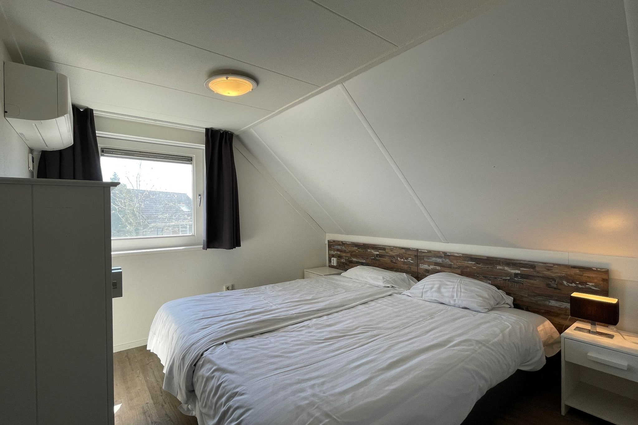 Dijkhuis Wellness 6 - Bedroom