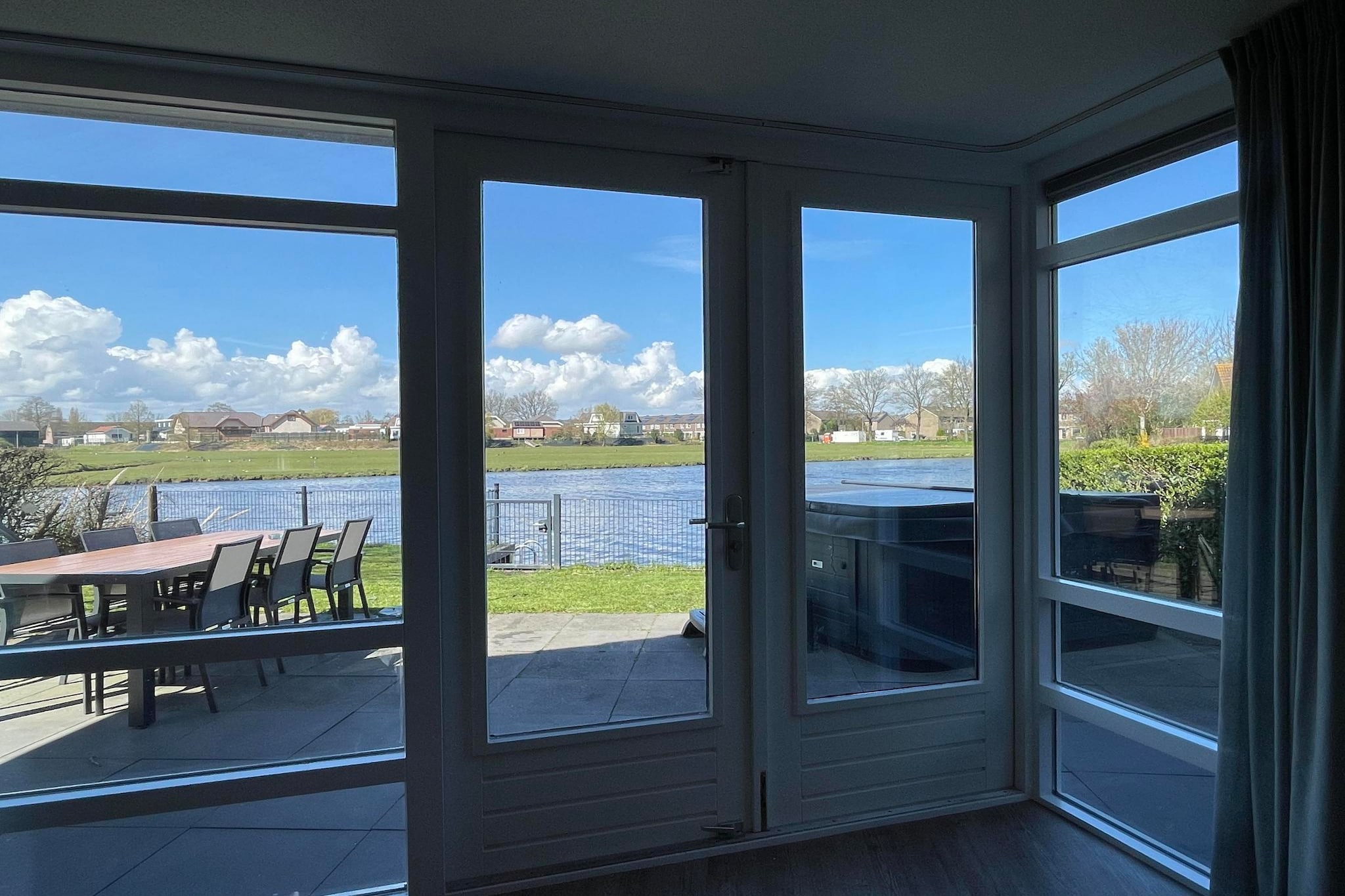 Dijkhuis Wellness 6 - Terrace balcony