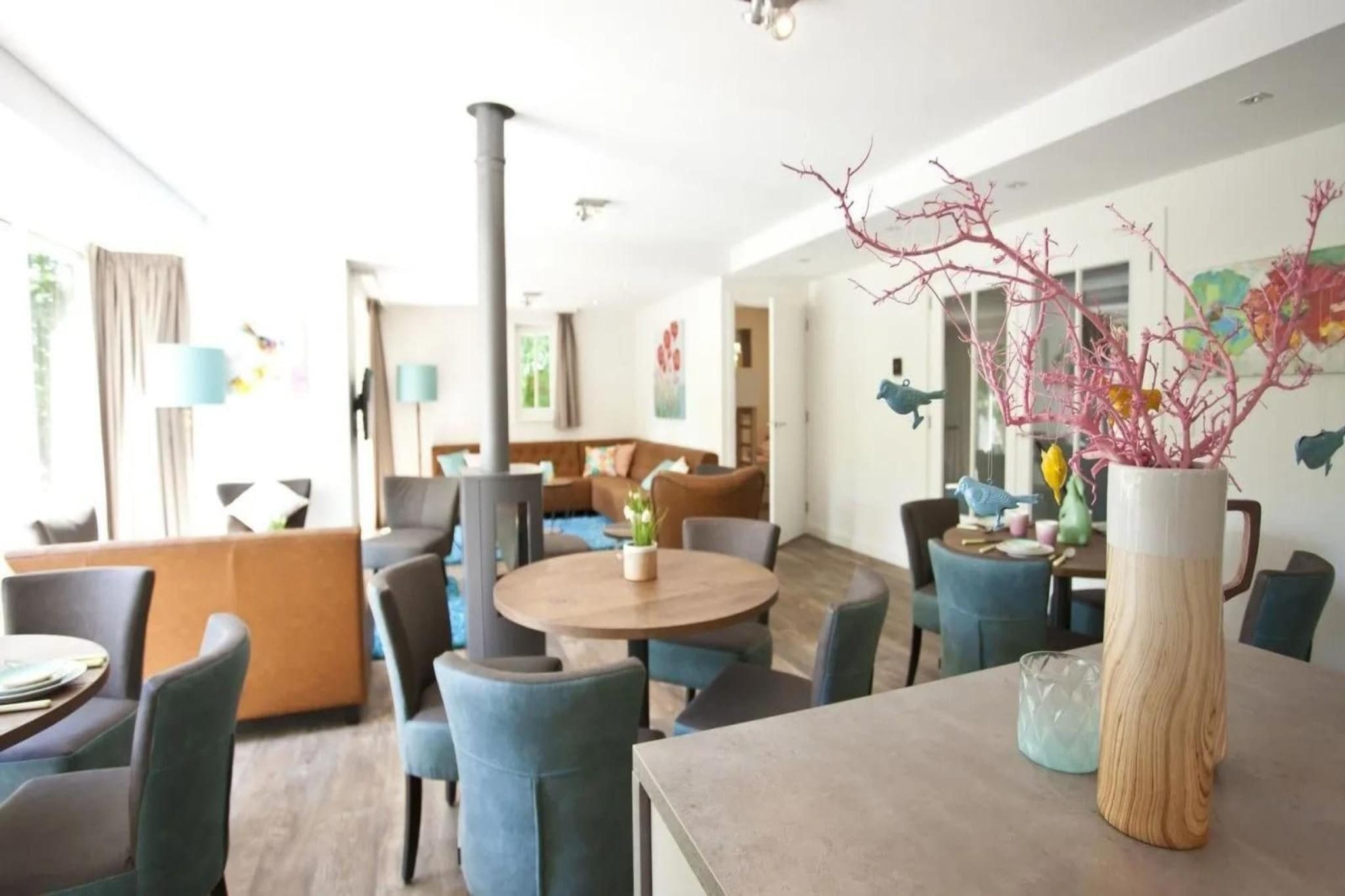 Group accommodation 20 - Eetkamer