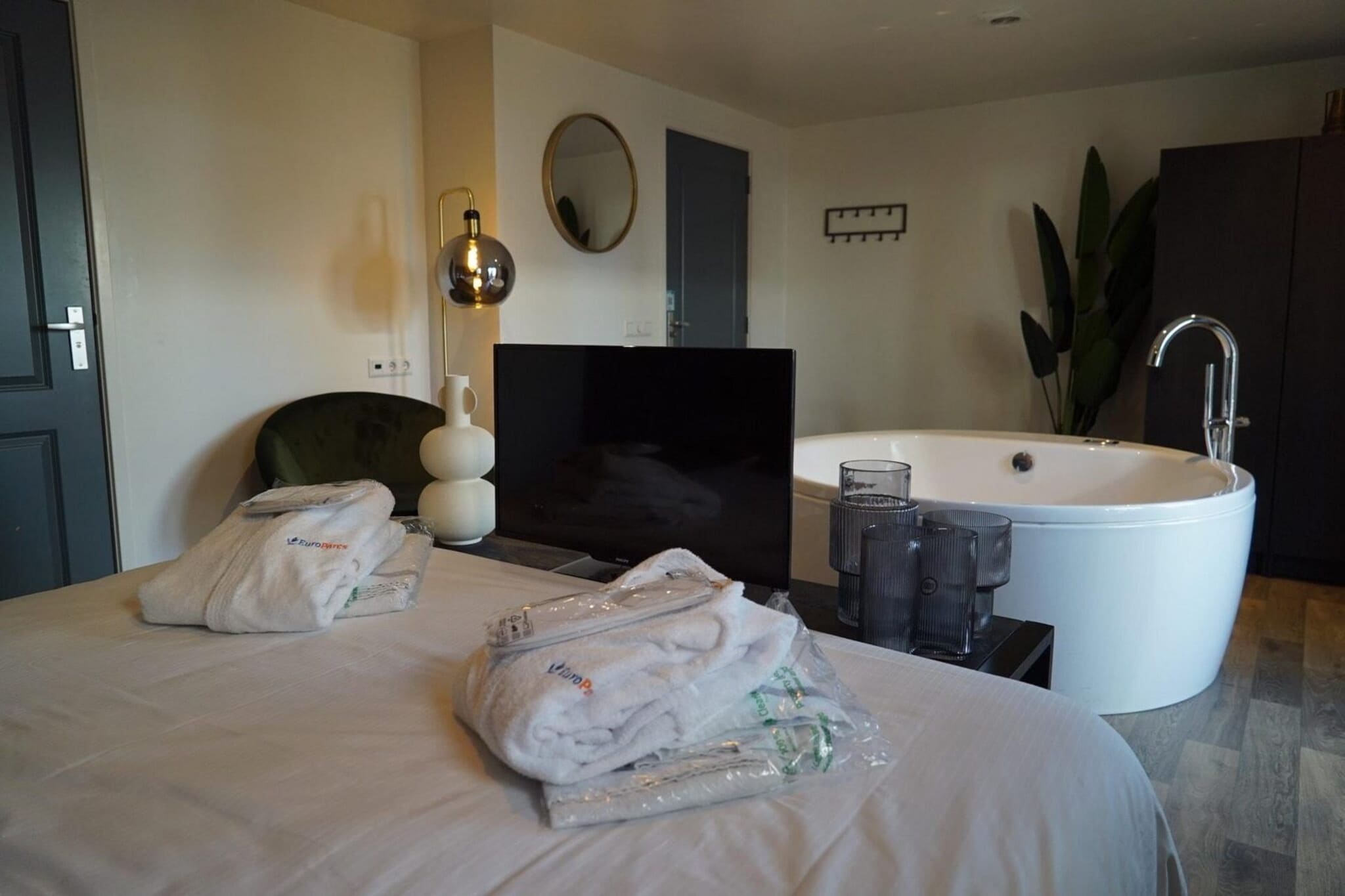 Comfort Room Deluxe 2