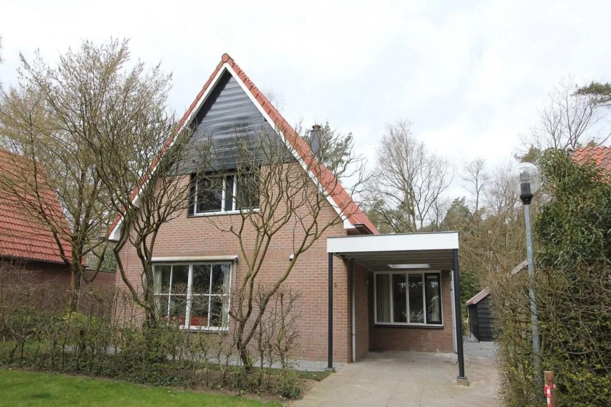 Villa 12 - Buitenkant zomer
