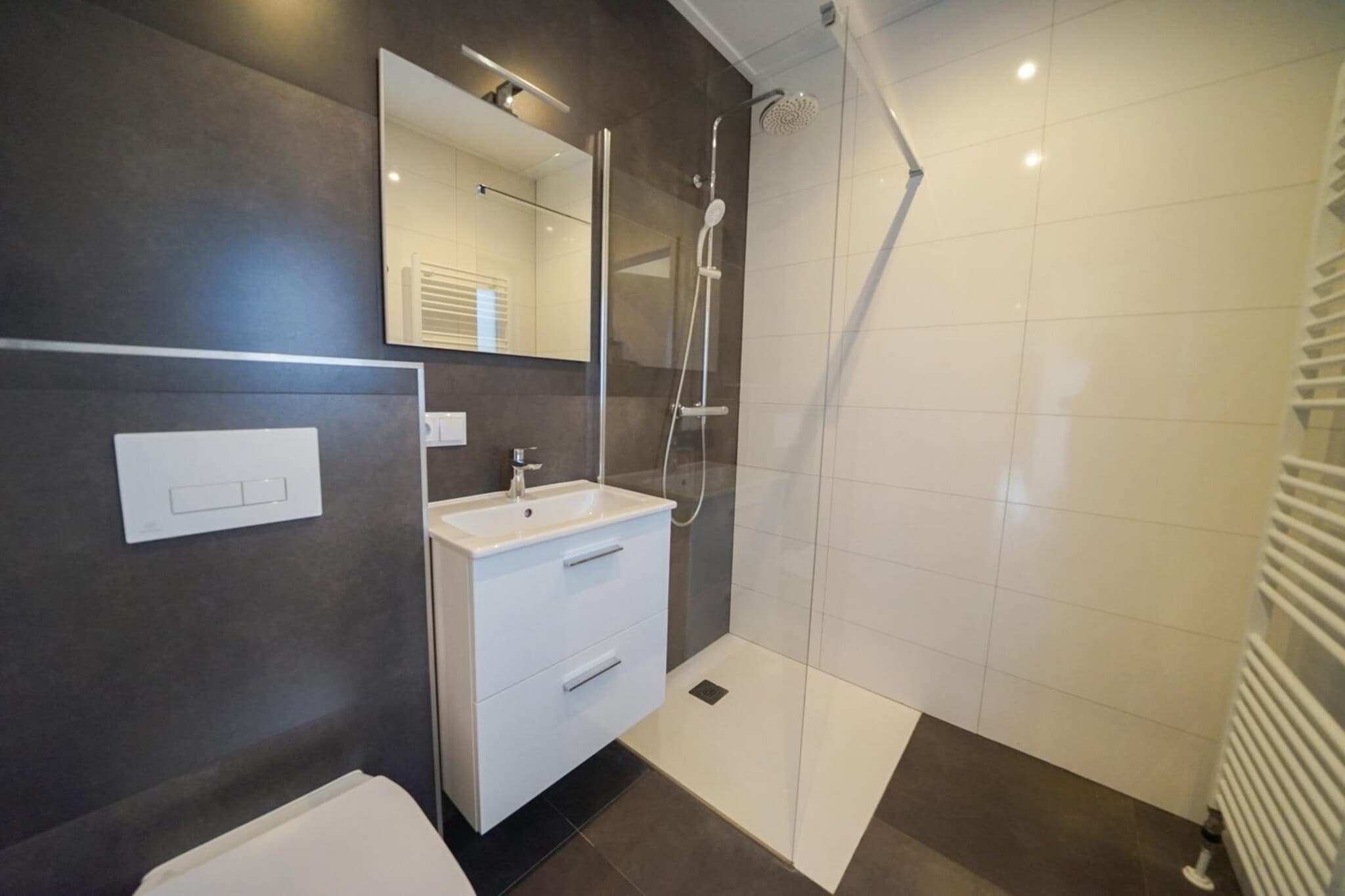 Cube la Mer 6 - Badkamer