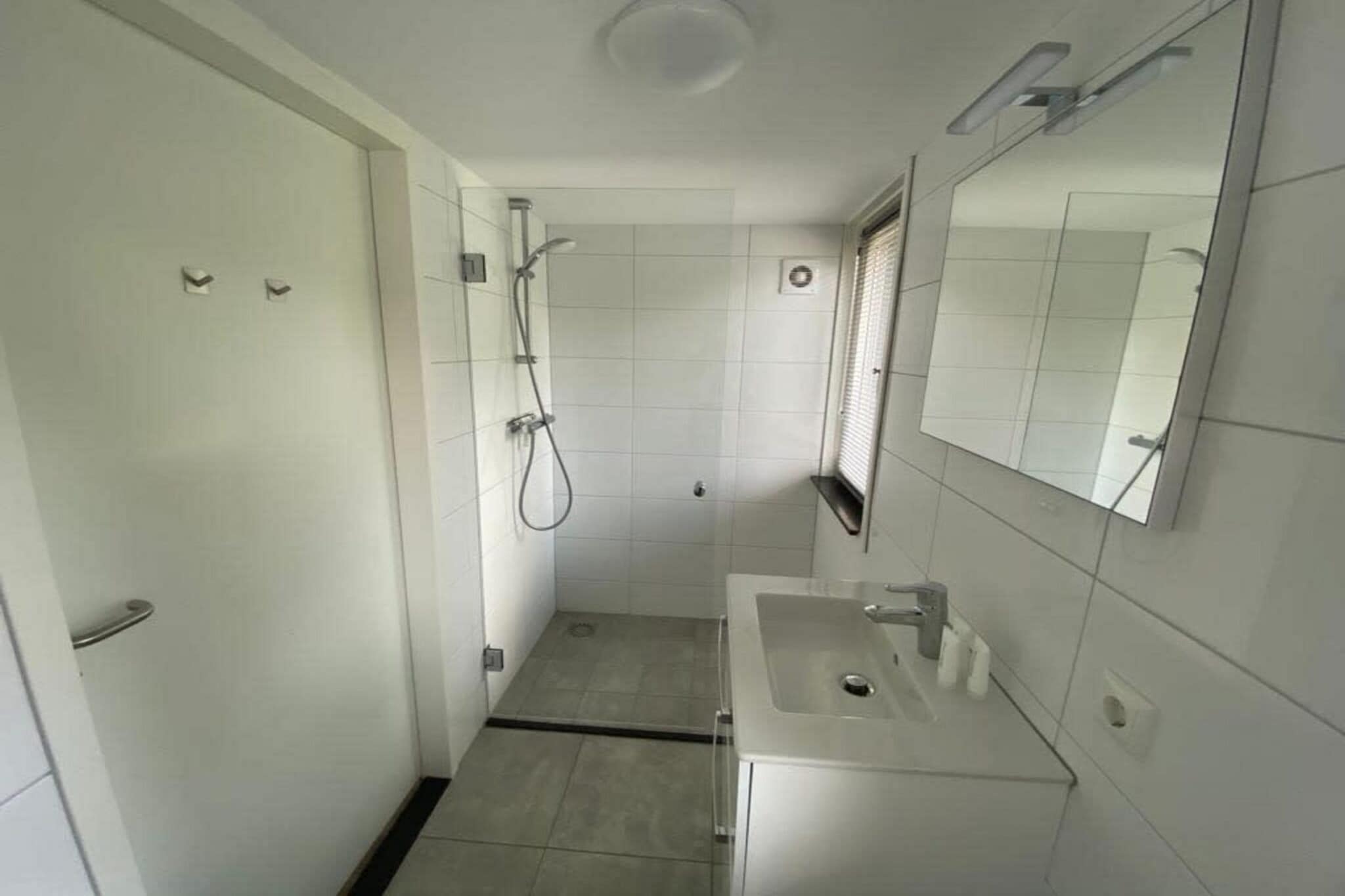Villa MIVA 8 - Badkamer