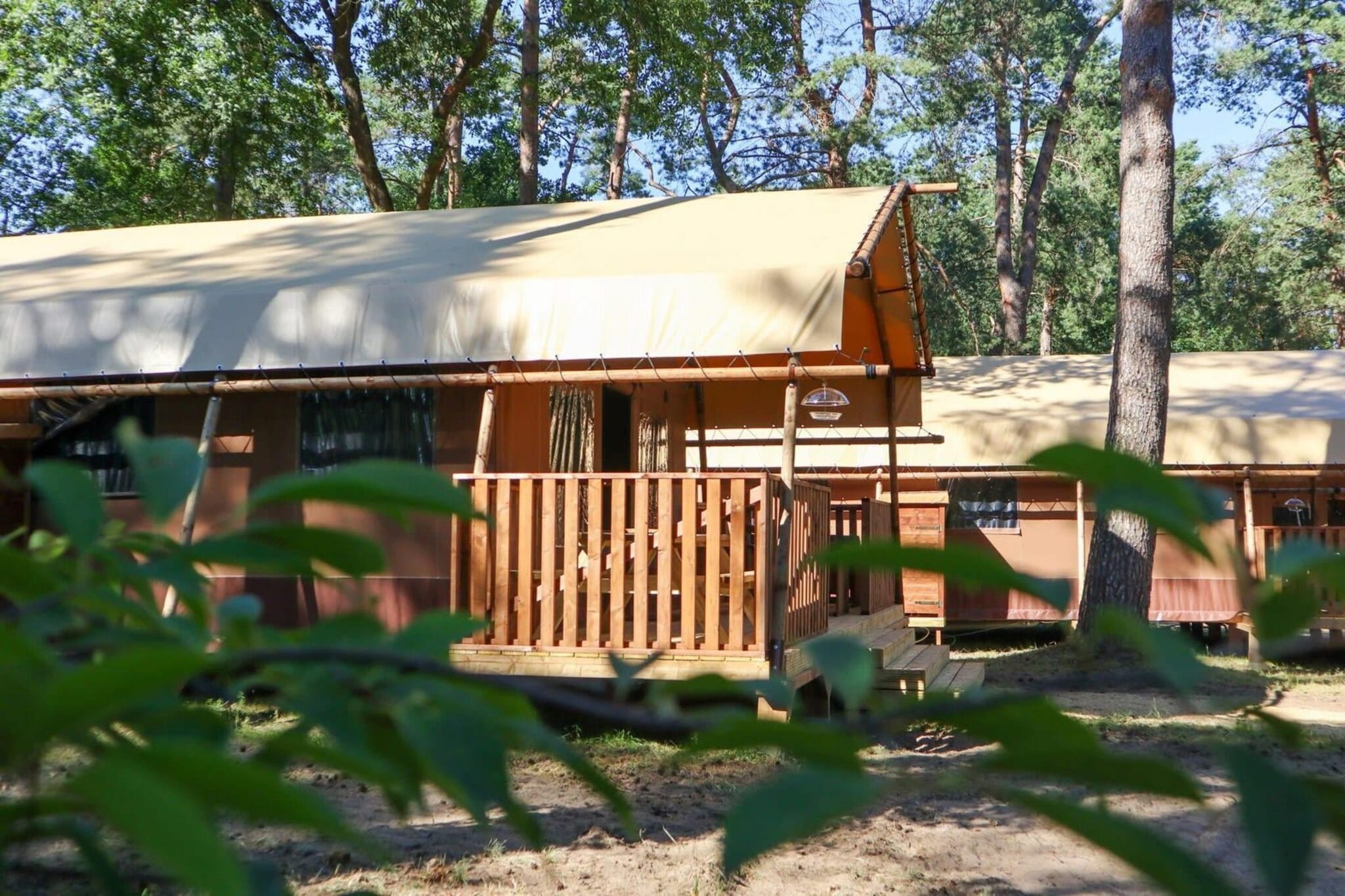 Lodgetent 2 - Buitenkant zomer