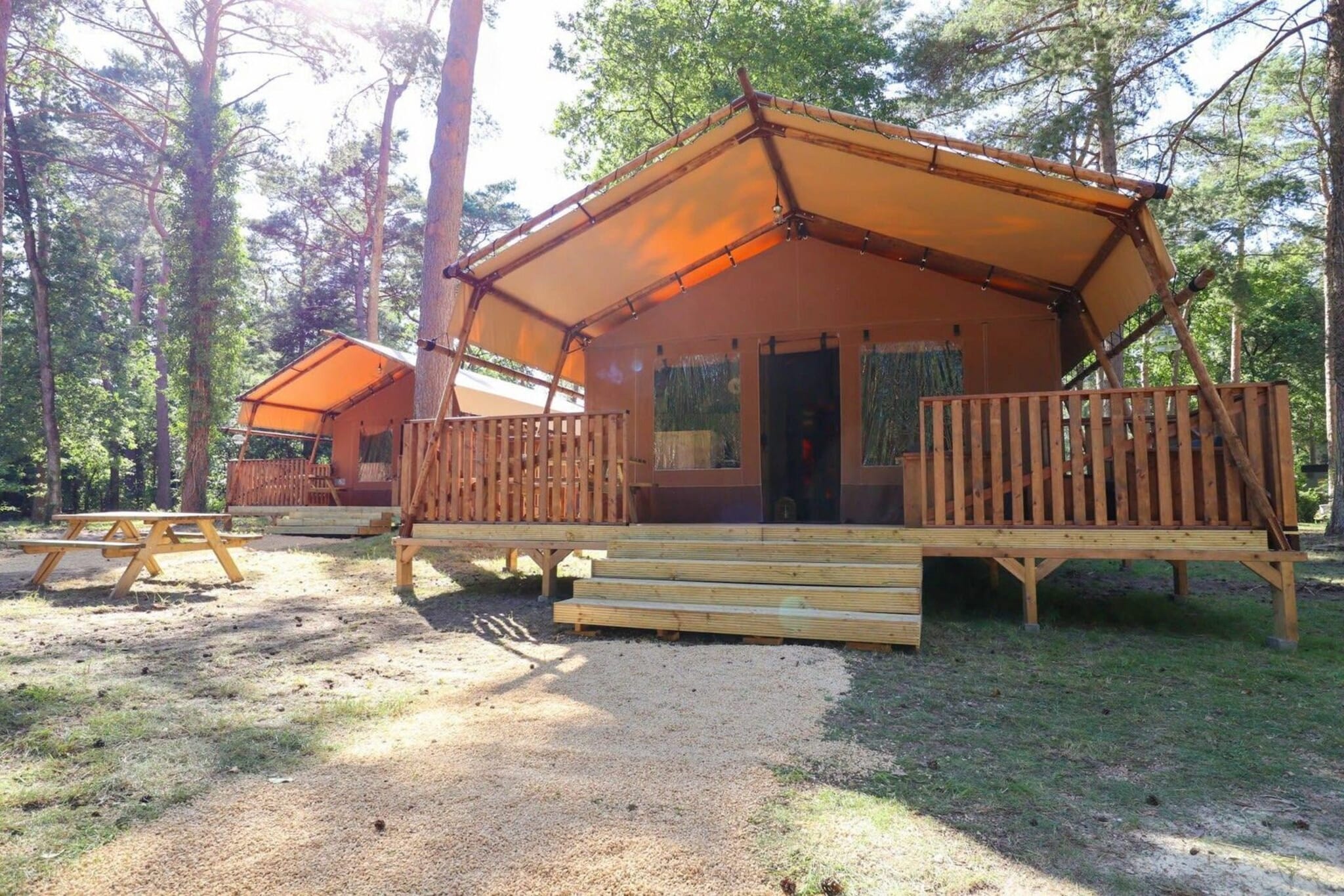 Lodgetent 2 - Buitenkant zomer
