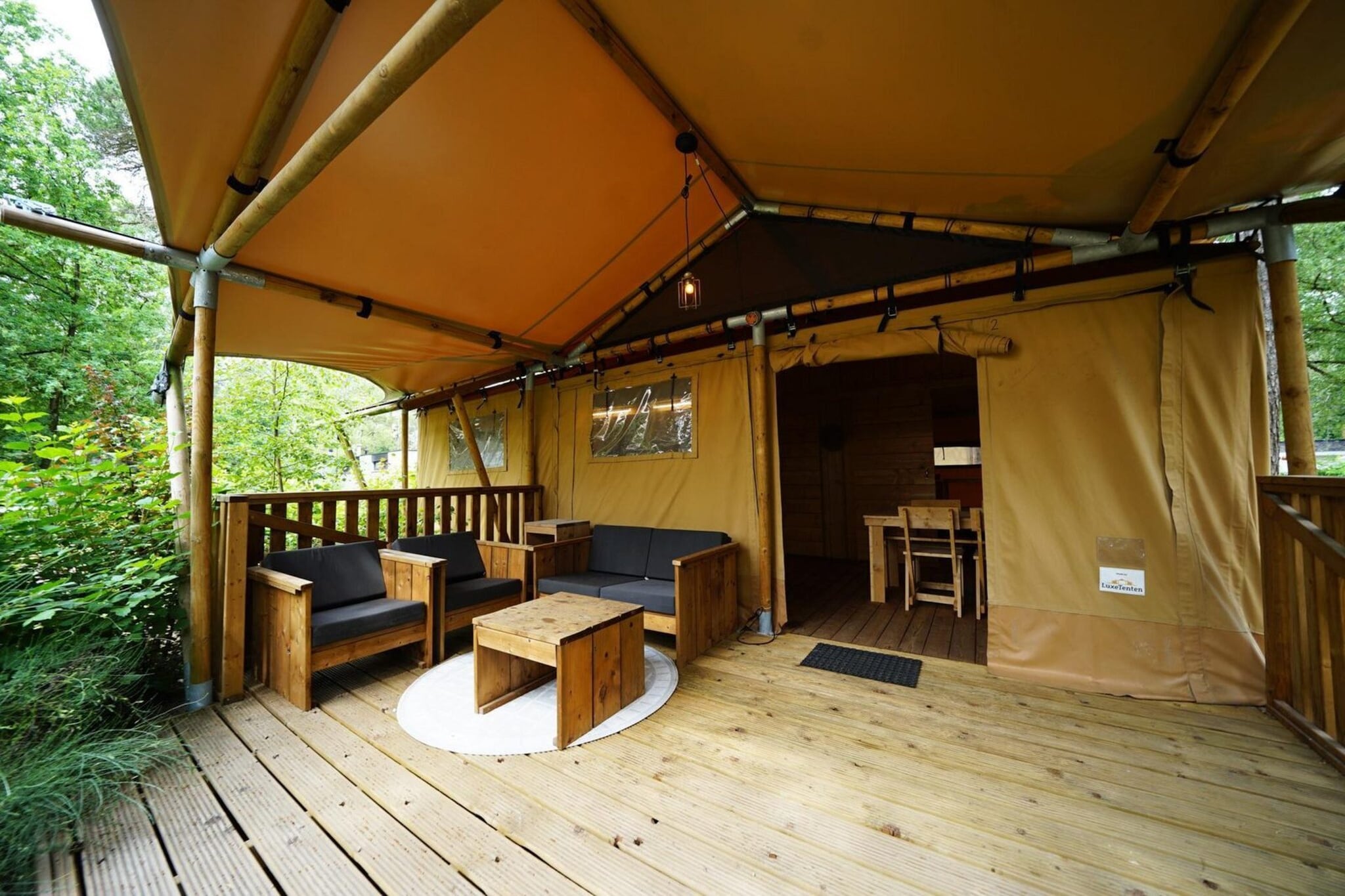 Lodgetent 4 - Terrasbalkon