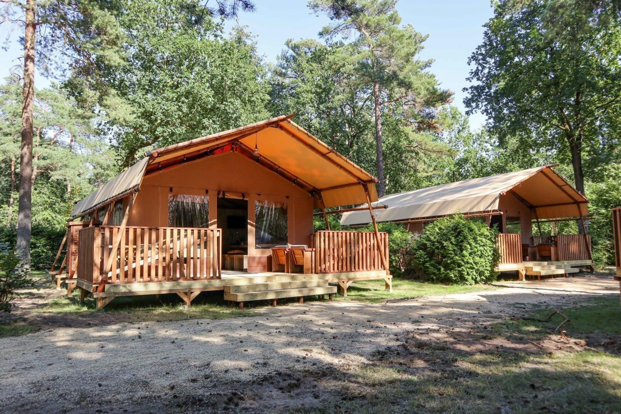 Lodgetent 5 - Exterior in summer