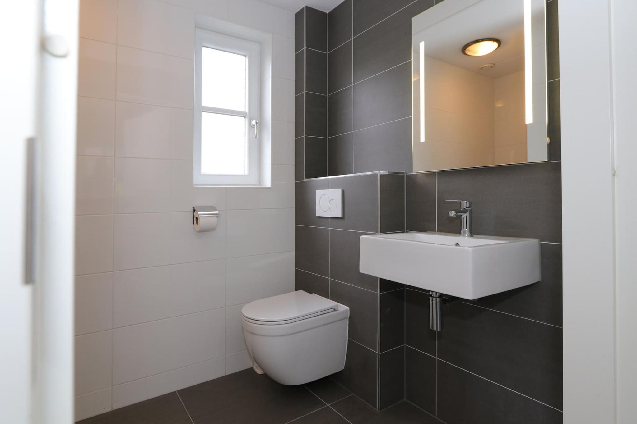 Chateau 4 - Bathroom