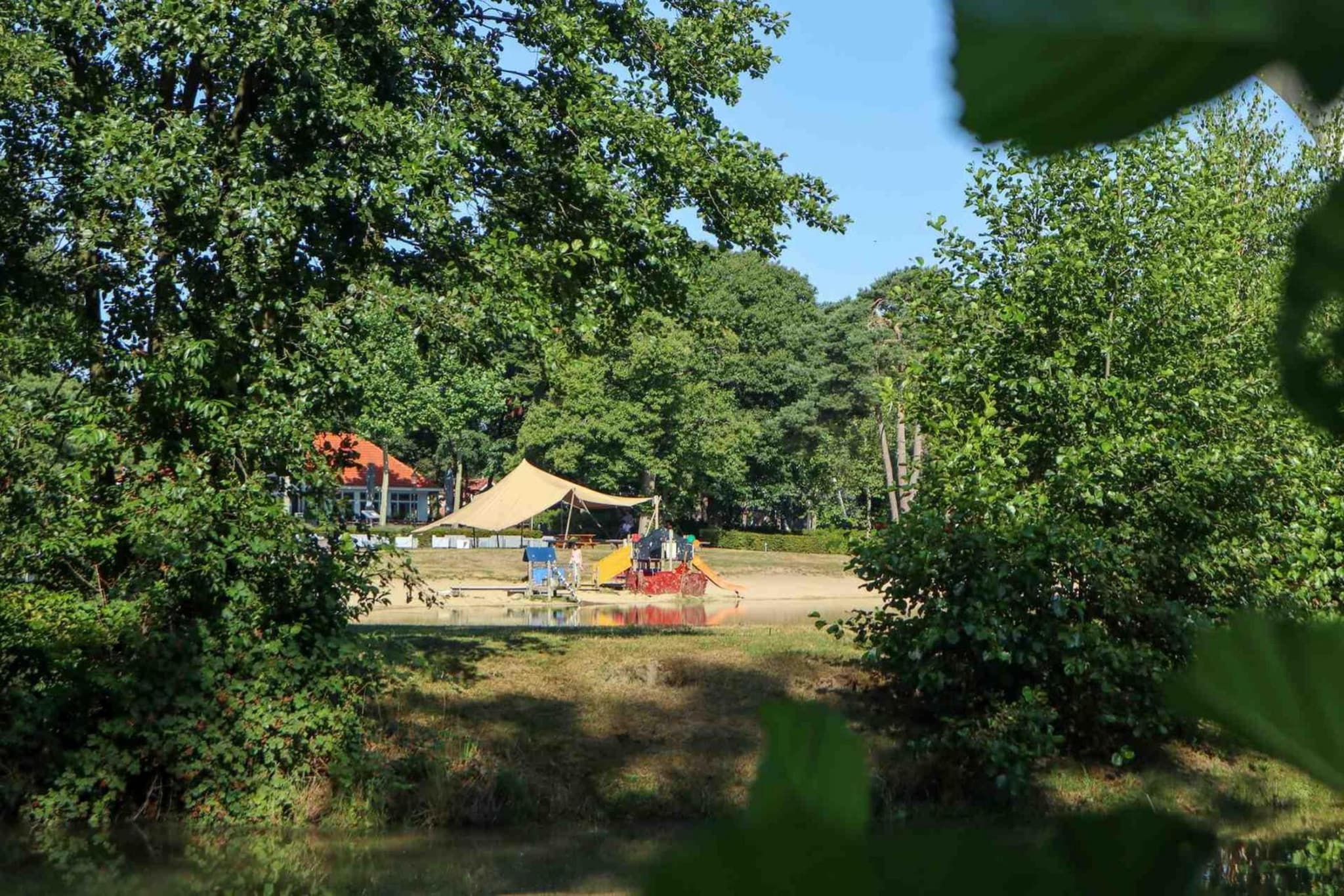 Hackfort l'etage Combi 14 - Areas within 1km in summer