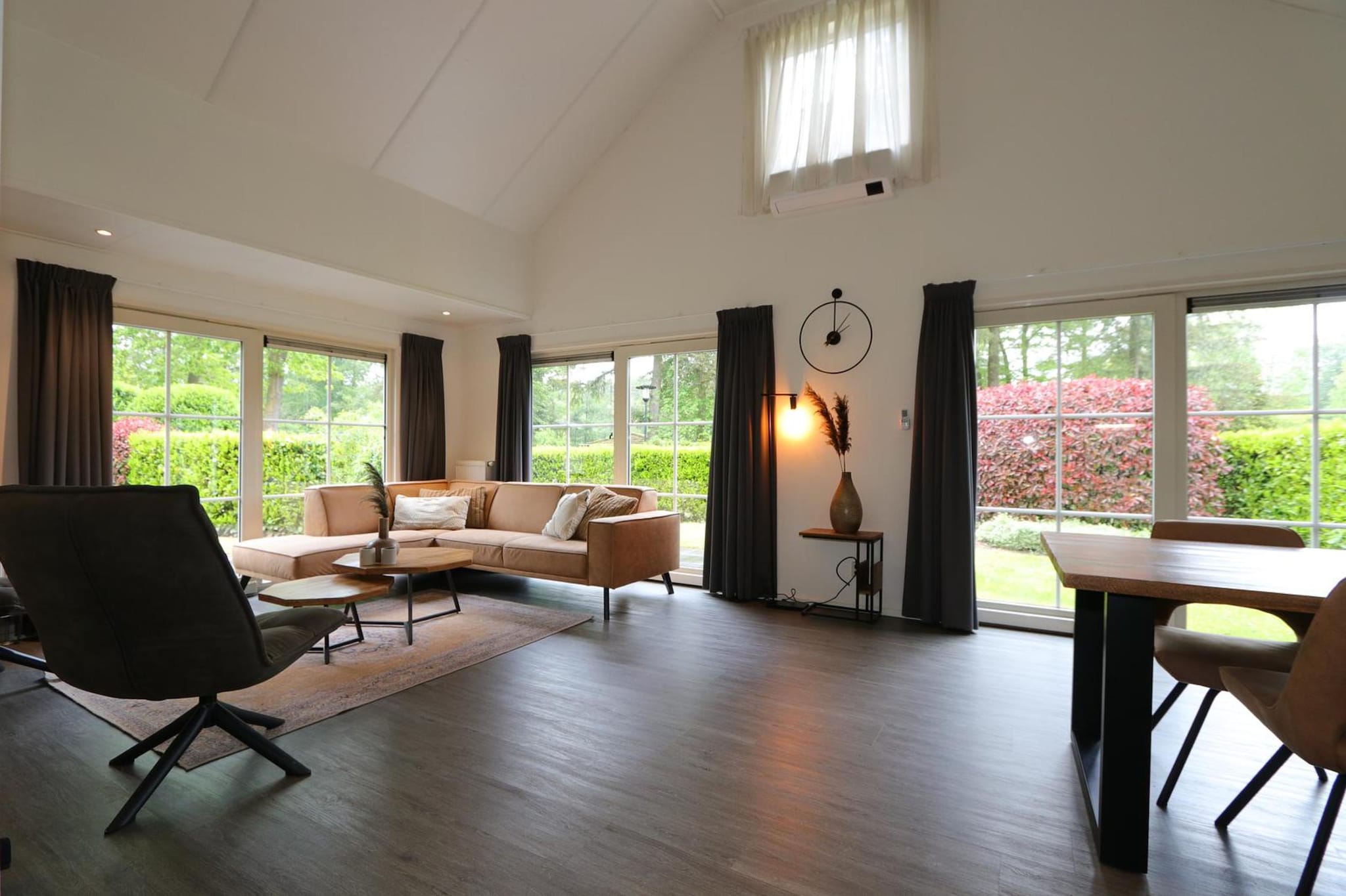 Hackfort l'etage Sauna 6 - Living room