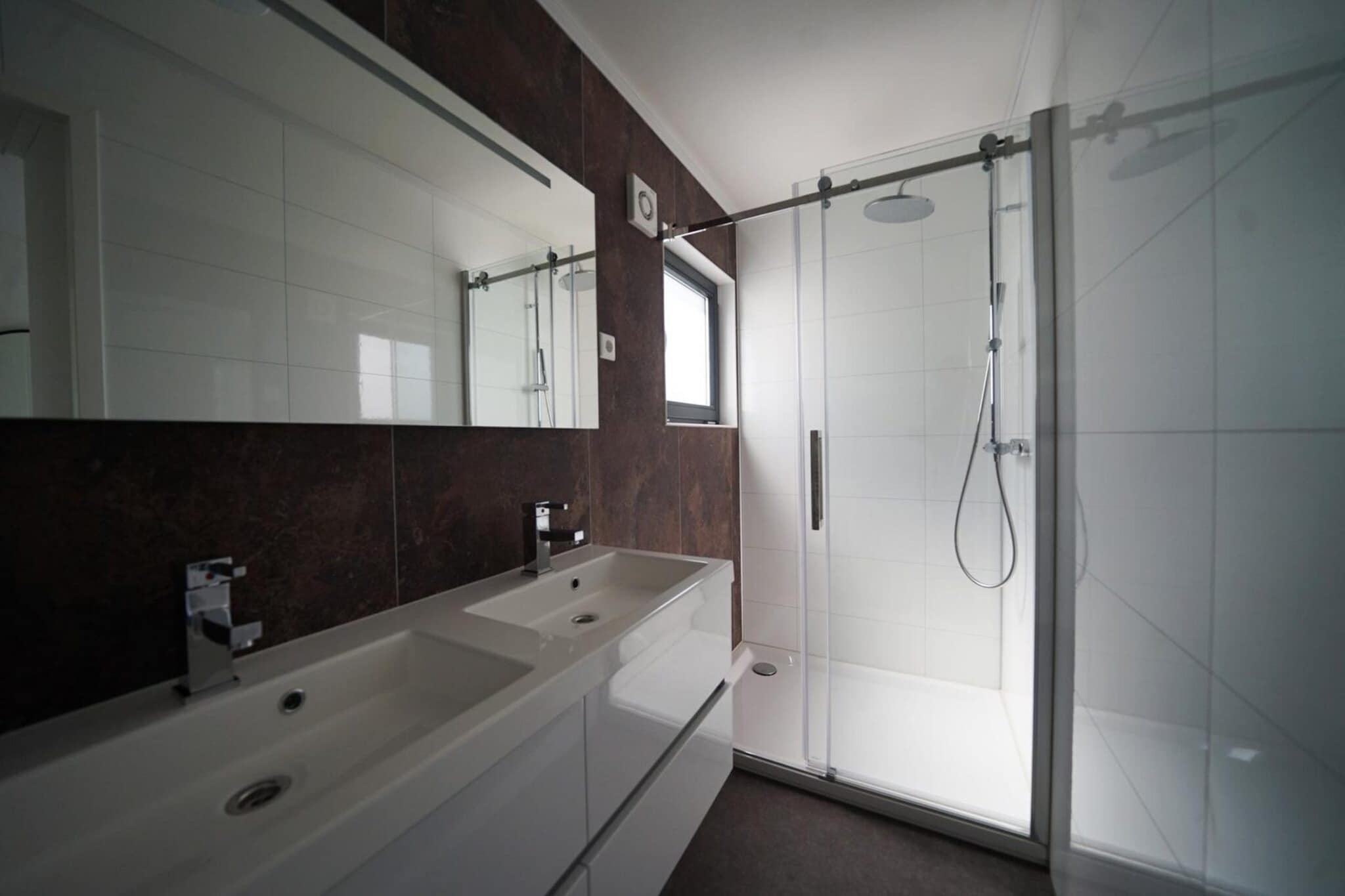 Cube Magnifique 6 - Badkamer