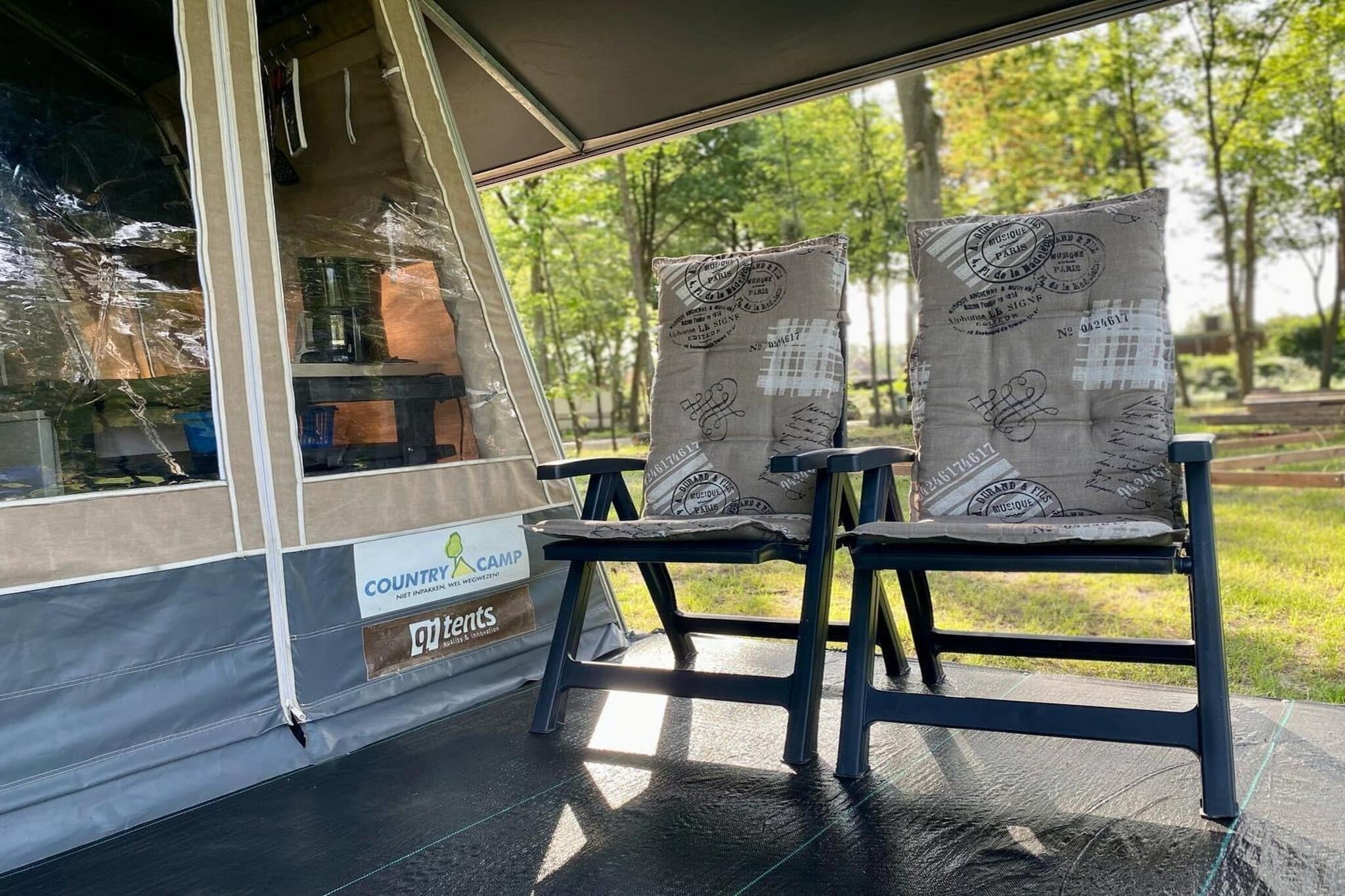 Safari tent 5 - Terrasbalkon