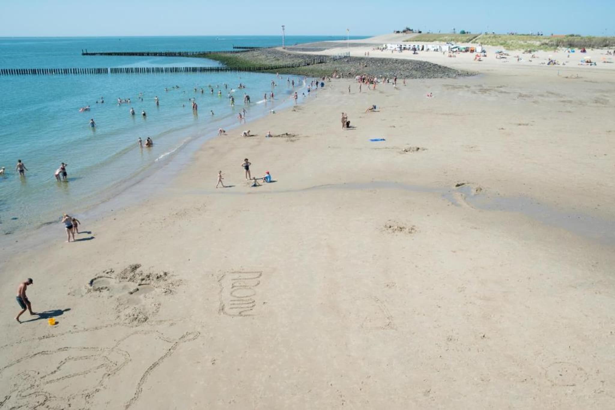 Huisje huren in Zeeland  De Strandloper Westkapelle - Charley Tooropstraat 1a  Strand & Natuur-Gebieden zomer 5km
