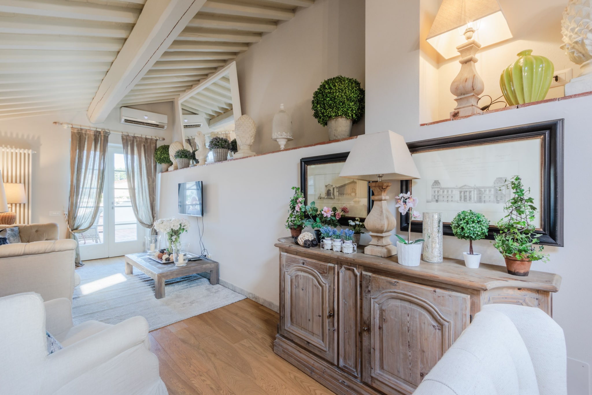 Casa Laura, a Terrace above Lucca-Nicht getaggt