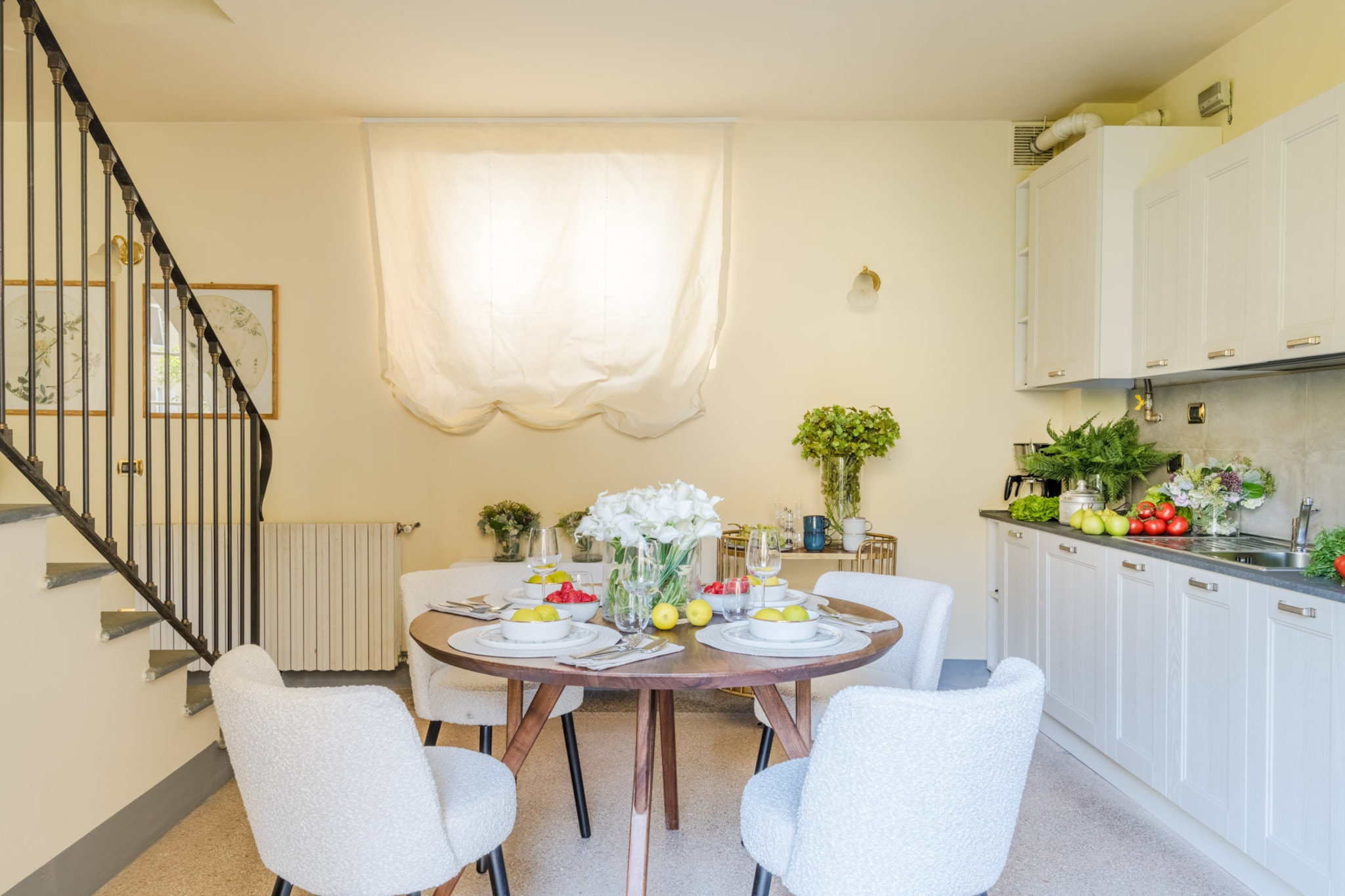The Arnolfini Portrait Apartment-Nicht getaggt